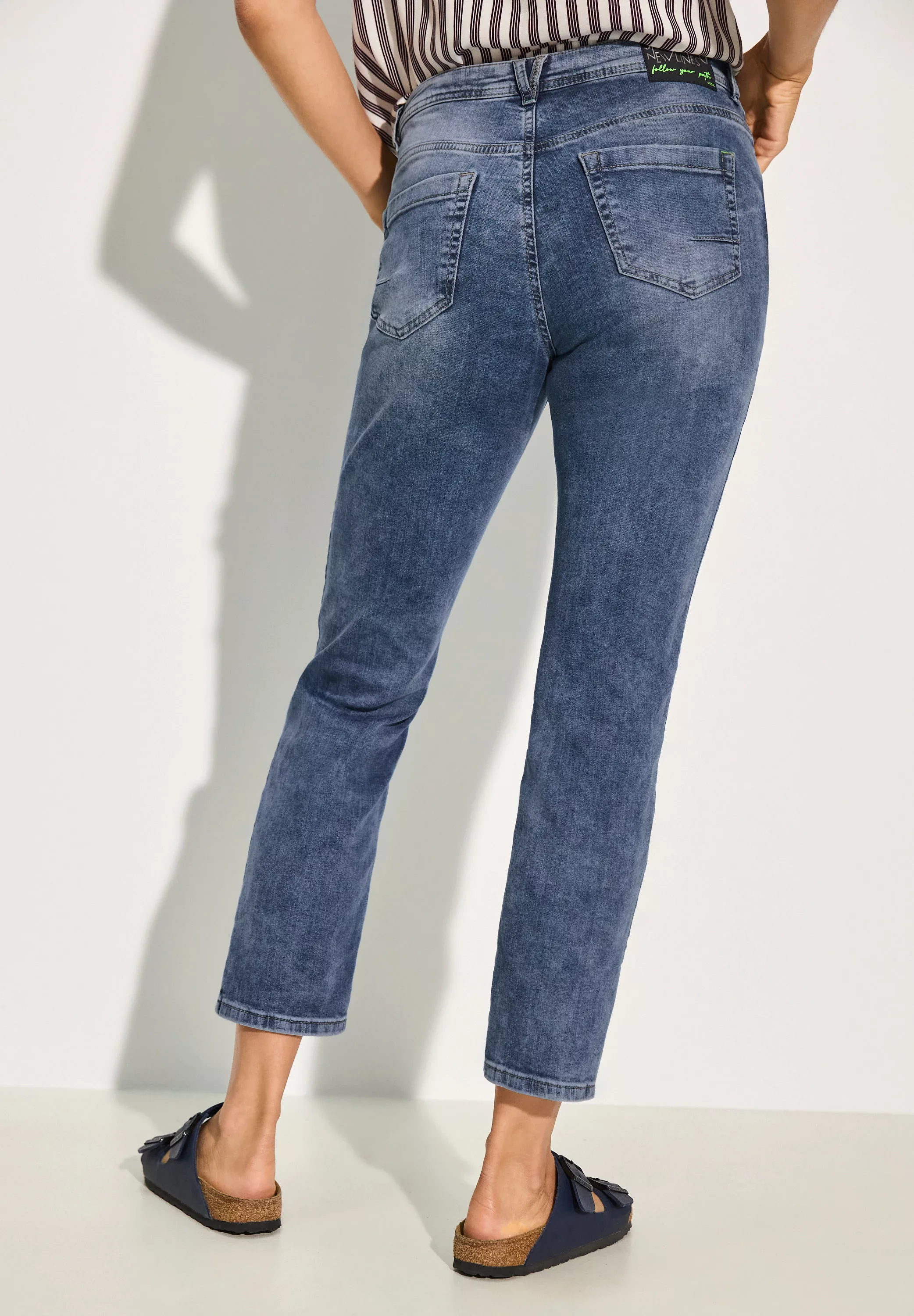 Cecil Bequeme Jeans in mittelblauer Waschung günstig online kaufen