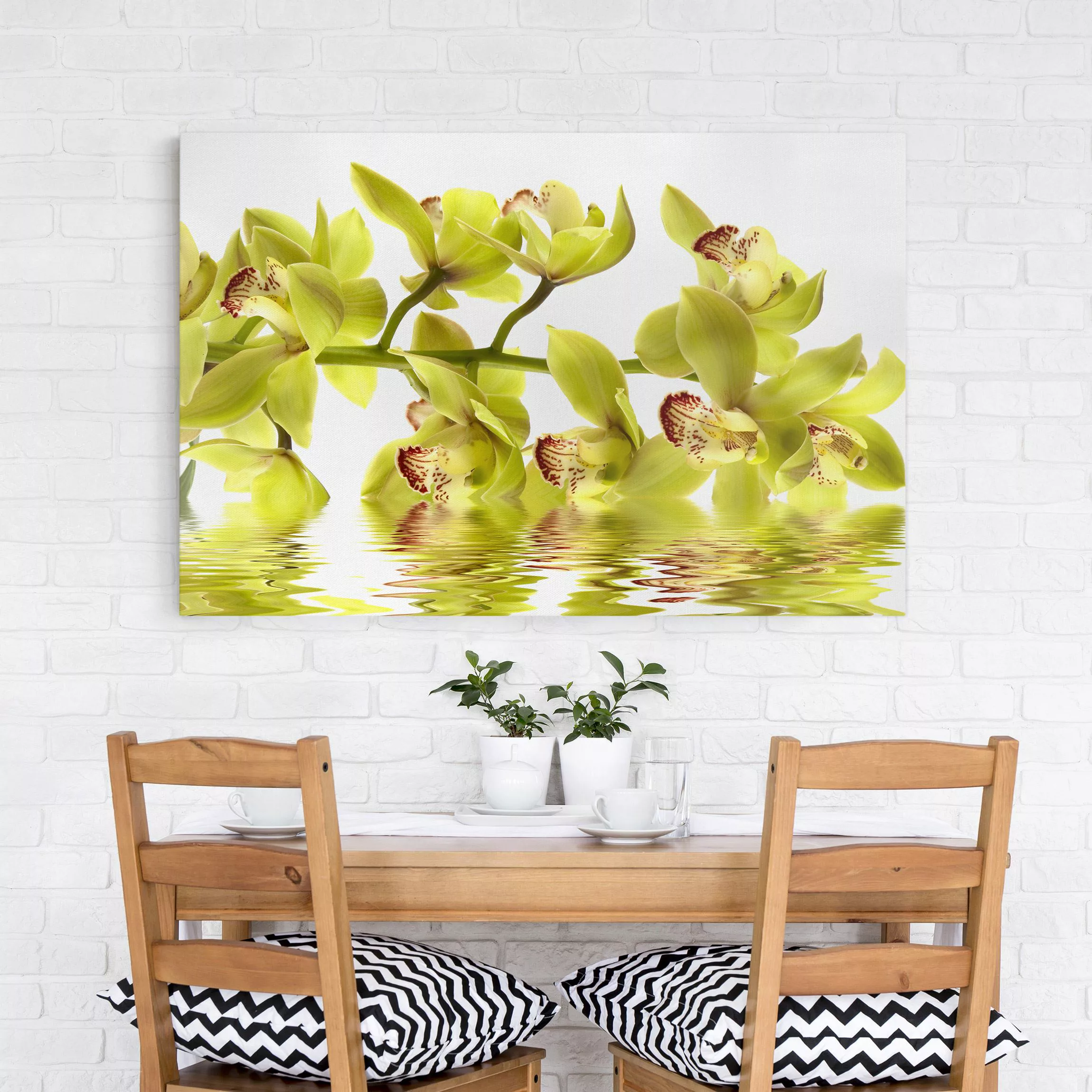 Leinwandbild Blumen - Querformat Splendid Orchid Waters günstig online kaufen