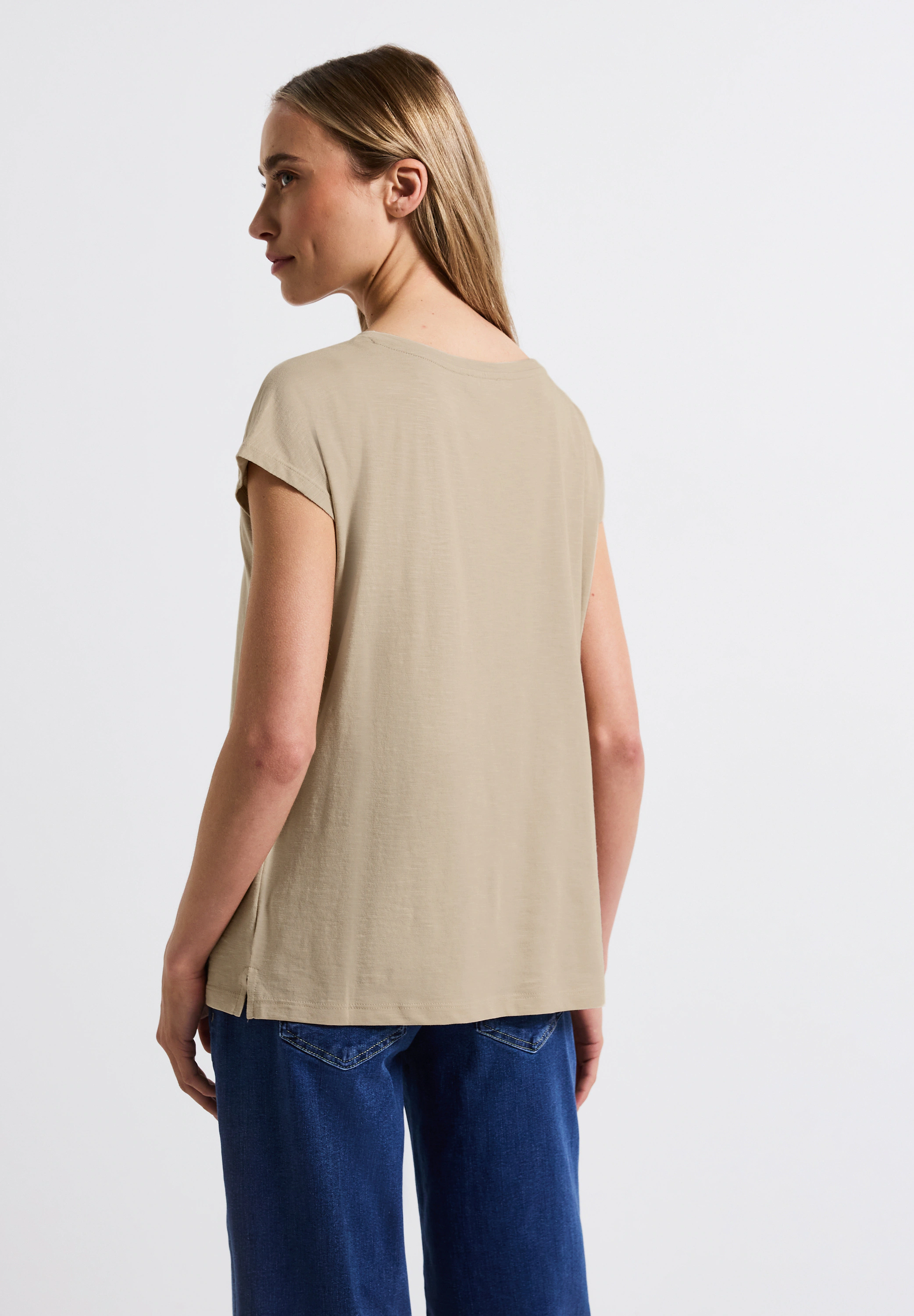 STREET ONE T-Shirt, mit Seitlichen Einschlitzen am Saum günstig online kaufen