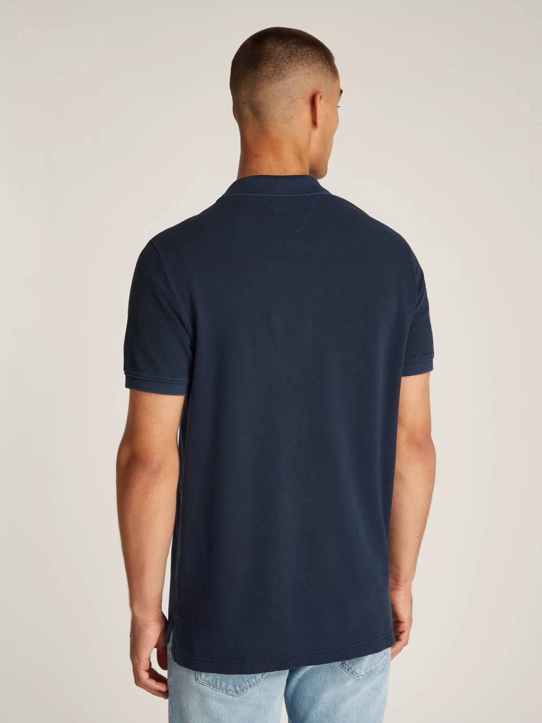 Tommy Jeans Poloshirt "TJM SLIM ESSENTIAL GD POLO SS", mit Logostickerei günstig online kaufen