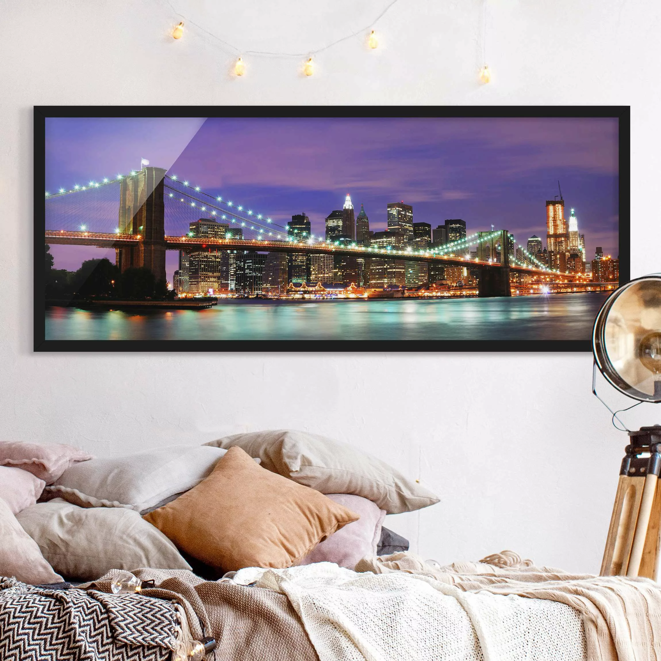 Bild mit Rahmen Architektur & Skyline - Panorama Brooklyn Bridge in New Yor günstig online kaufen