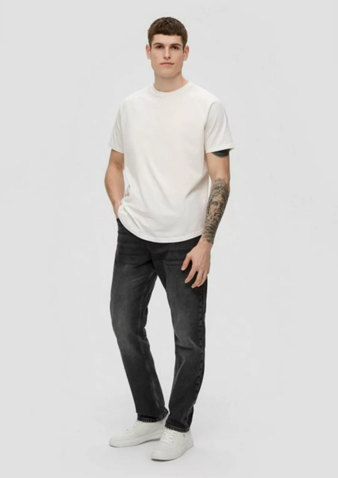 QS Stoffhose Jeans Pete / Regular Fit / Mid Rise / Straight Leg Waschung günstig online kaufen