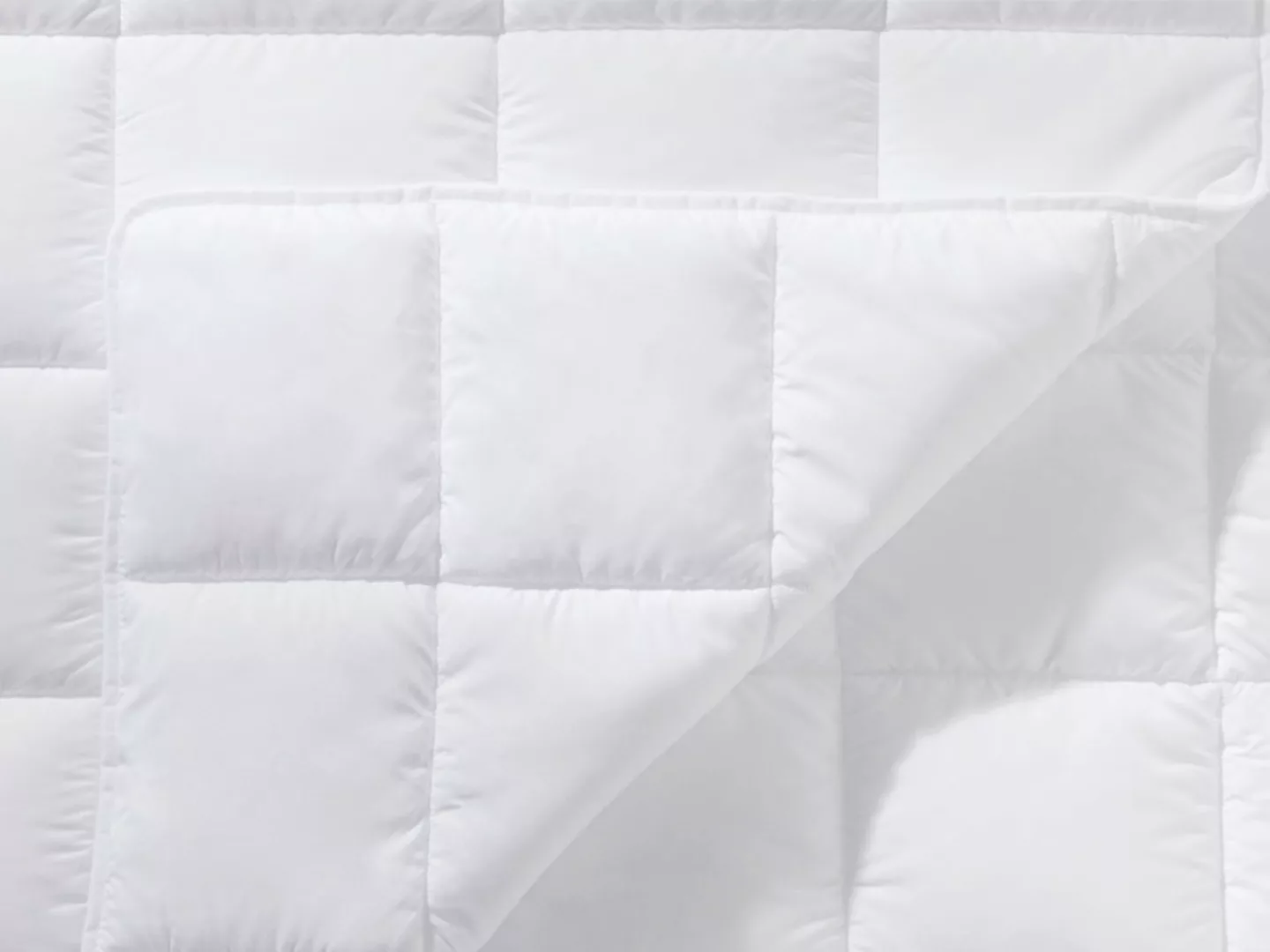 Schlafgut Microfaserbettdecke »Pure«, normal, (1 St.), Bettdecke in 135x200 günstig online kaufen