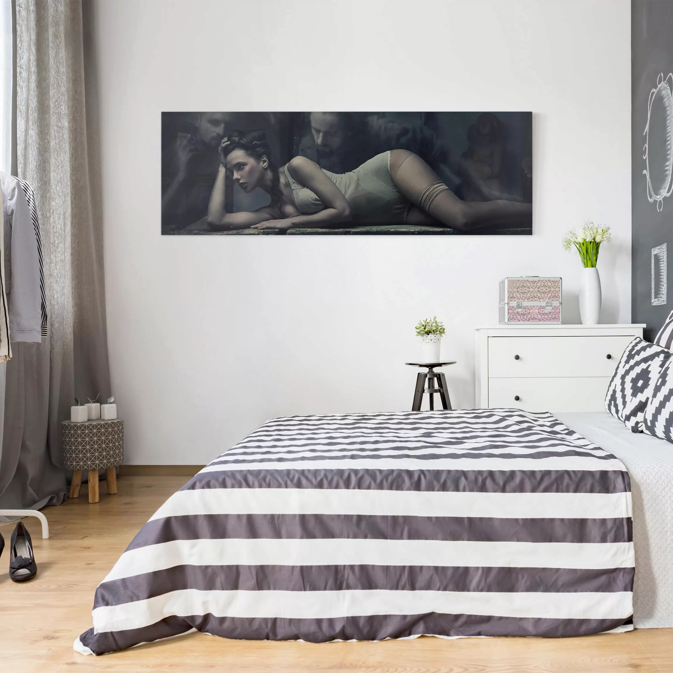 Leinwandbild Schwarz-Weiß - Panorama Dunkles Verlangen günstig online kaufen