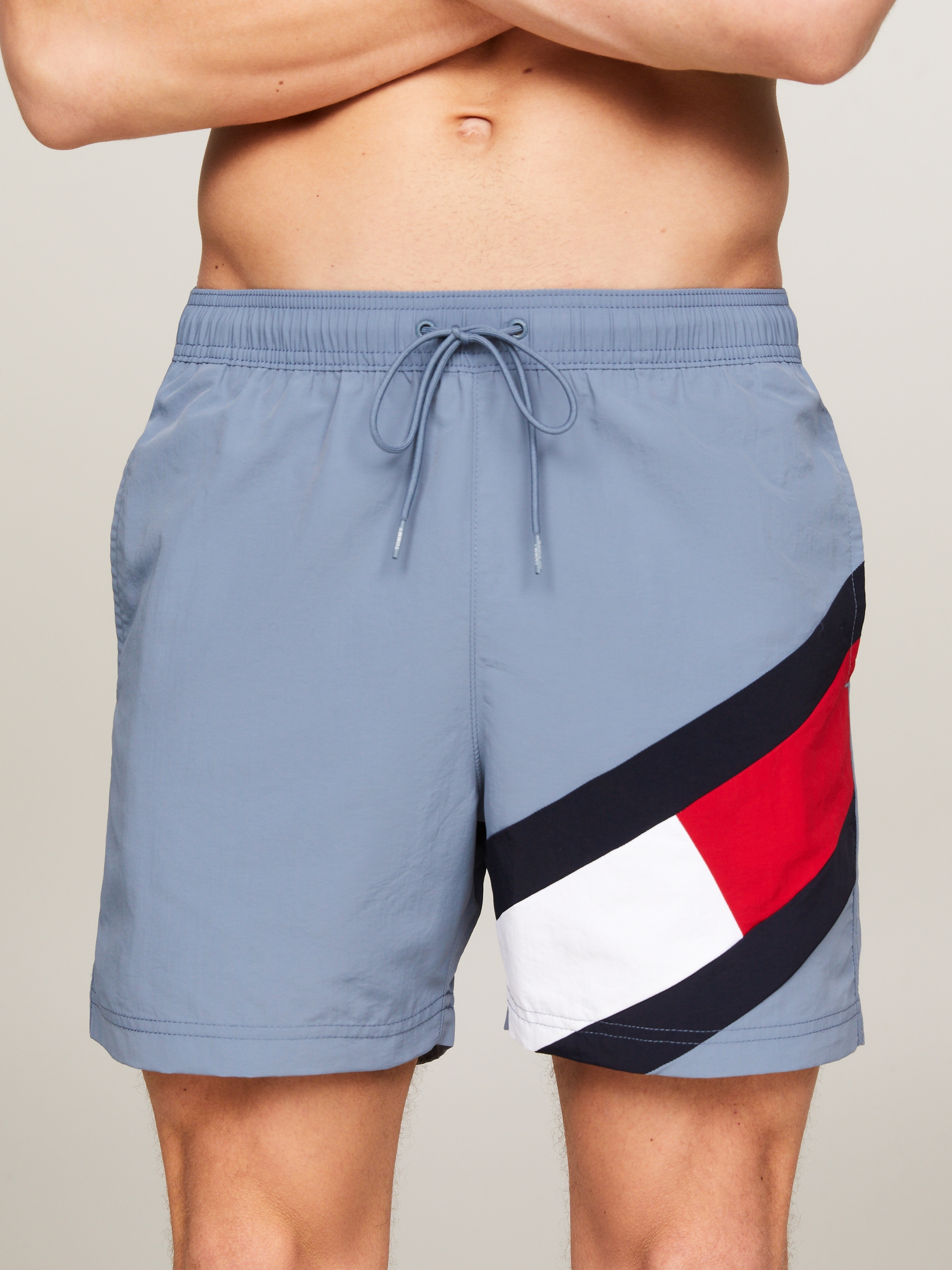 Tommy Hilfiger Swimwear Badeshorts "SF MEDIUM DRAWSTRING", mit großem Logo günstig online kaufen