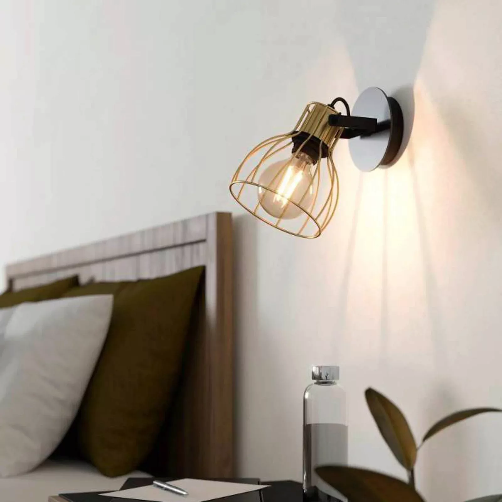 EGLO Sambatello Wandlampe 1-flammig schwarz/gold günstig online kaufen