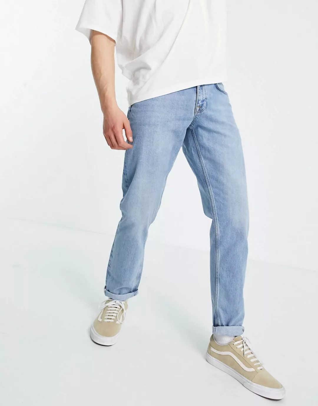 ASOS DESIGN – Schmale Jeans in mittlerer Waschung aus Denim mit Webkante-Bl günstig online kaufen