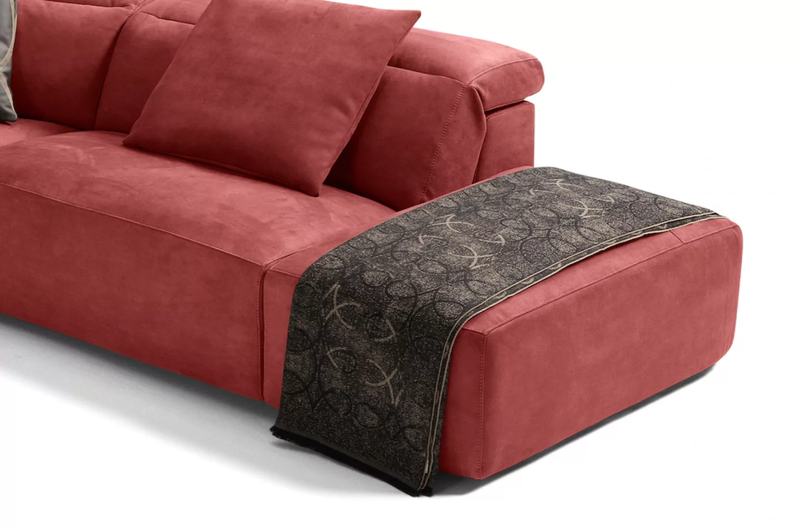 Egoitaliano Ecksofa »Beverly, extravangantes Designsofa mit erstklassigem S günstig online kaufen