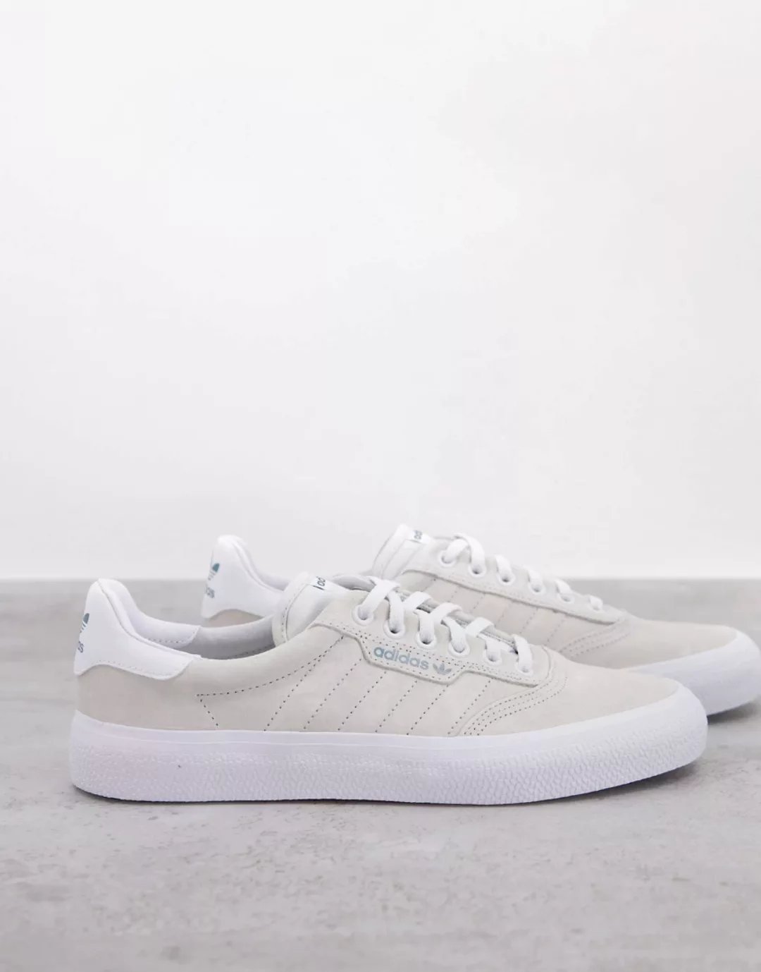 adidas Originals – 3MC – Sneaker in gebrochenem Weiß günstig online kaufen