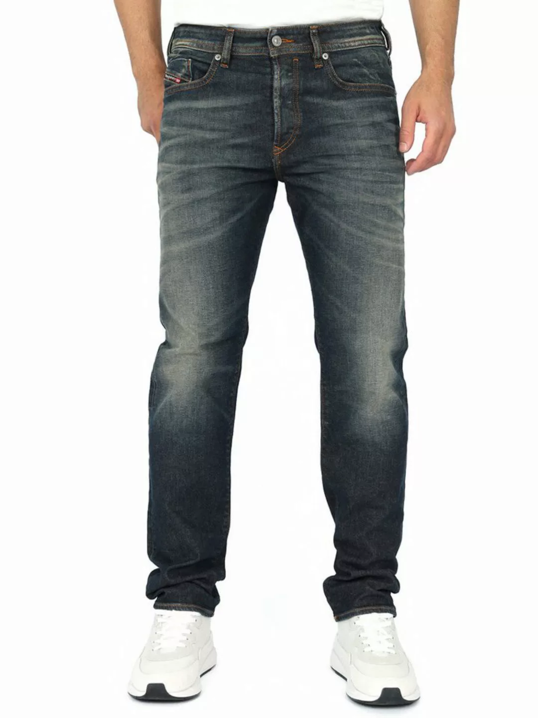 Diesel Straight-Jeans Regular Fit Rinsed Wash - Larkee-X RR9HF günstig online kaufen