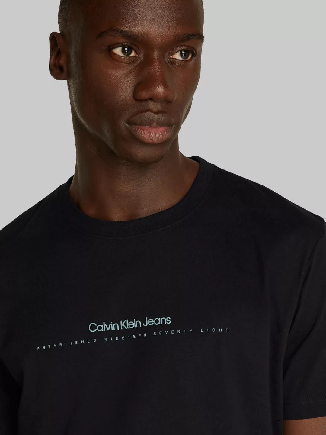 Calvin Klein Jeans Rundhalsshirt "MINIMAL LOGO TEE", Logodruck günstig online kaufen