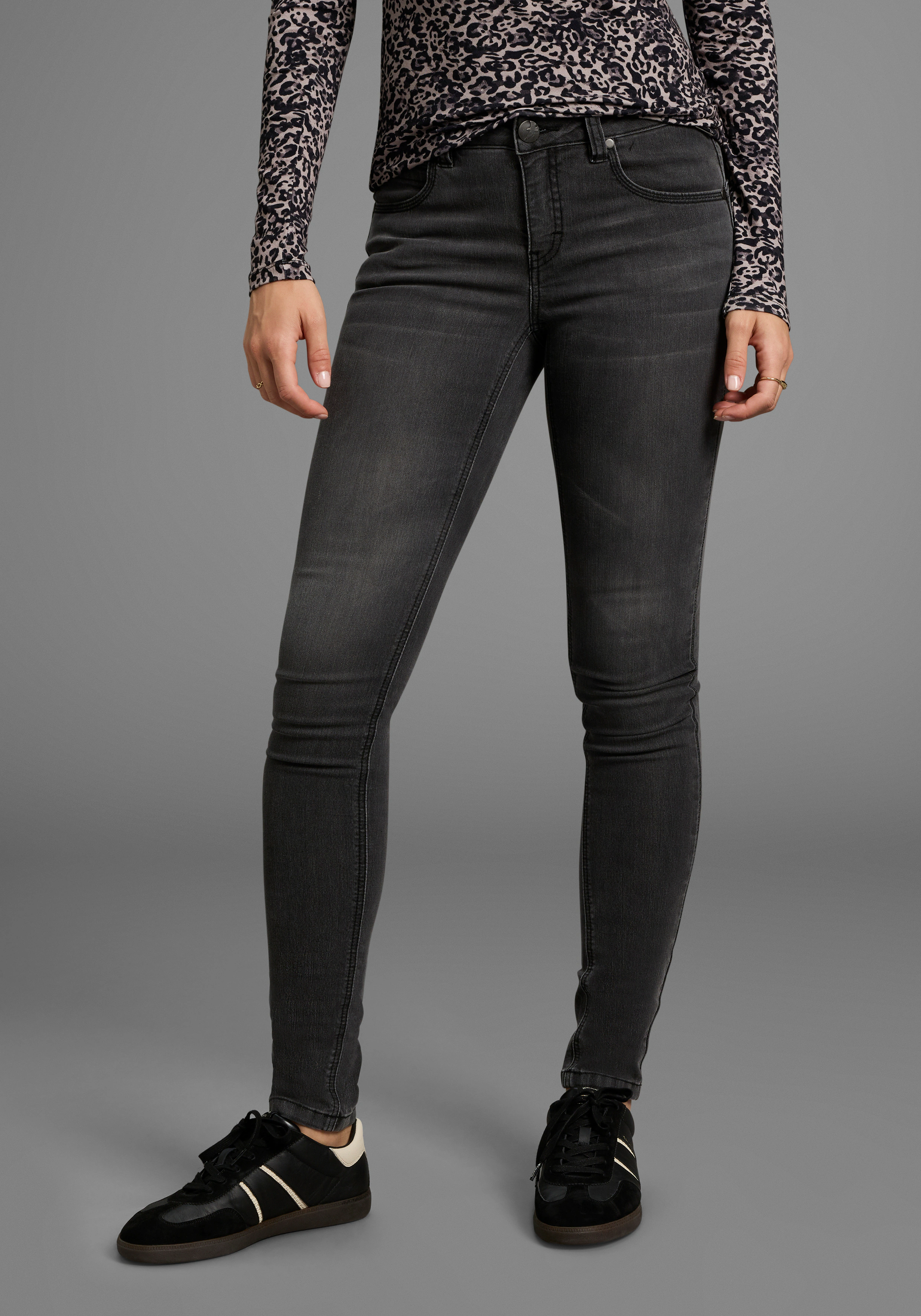 Arizona Skinny-fit-Jeans "Shaping", skinny Passform, normale Leibhöhe, in S günstig online kaufen