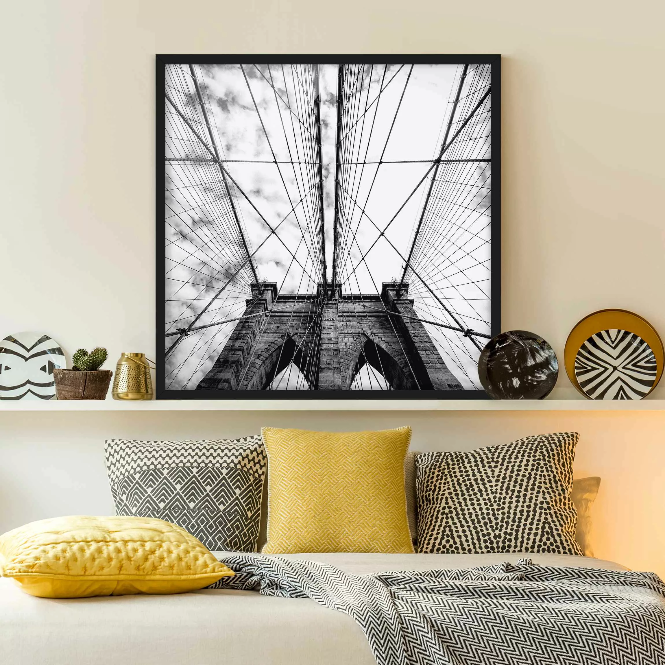 Bild mit Rahmen Brooklyn Bridge in Perspektive günstig online kaufen