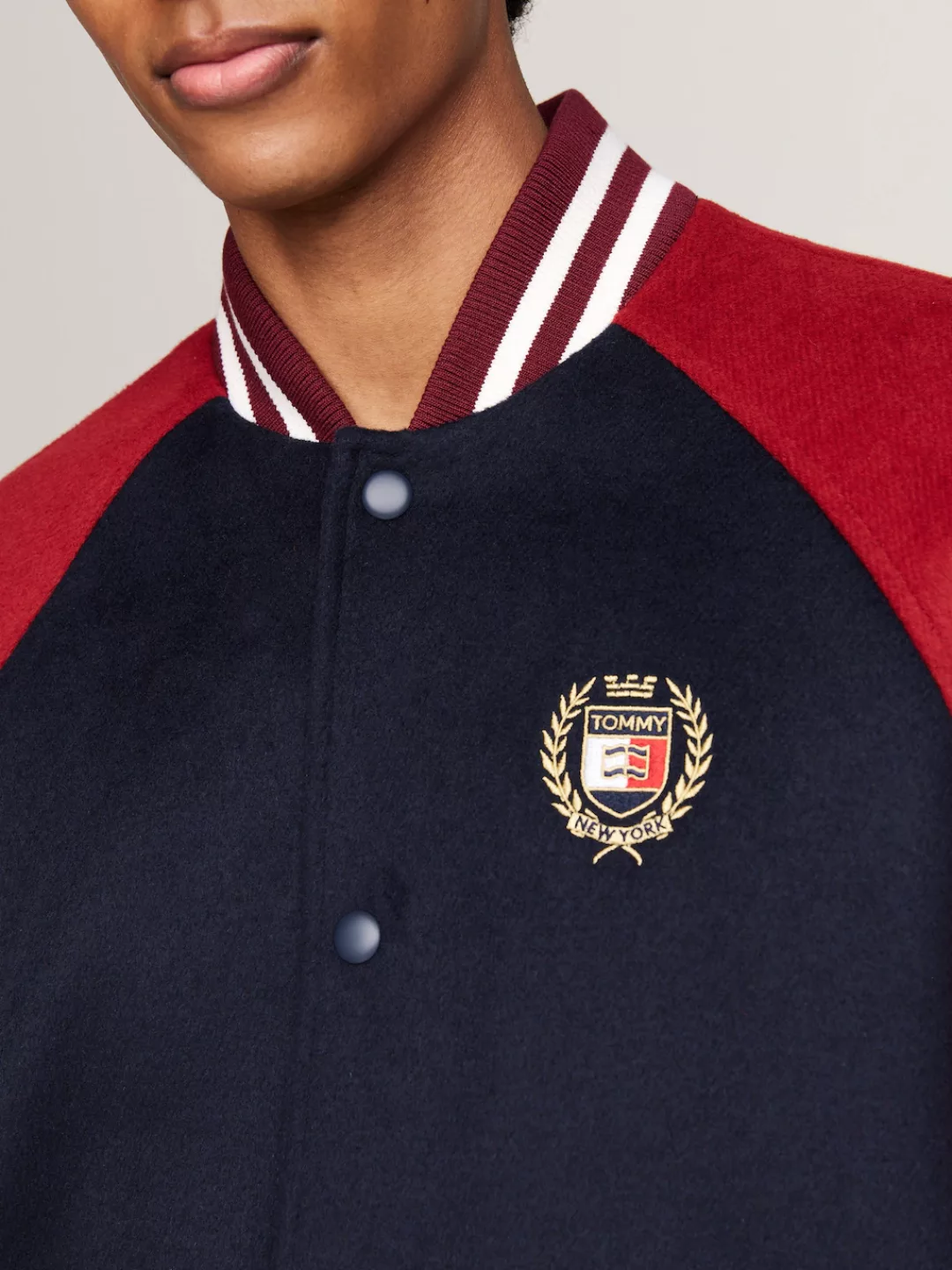 Tommy Jeans Bomberjacke TJM WOOL BLEND CREST BOMBER Color Block-Design, Tom günstig online kaufen