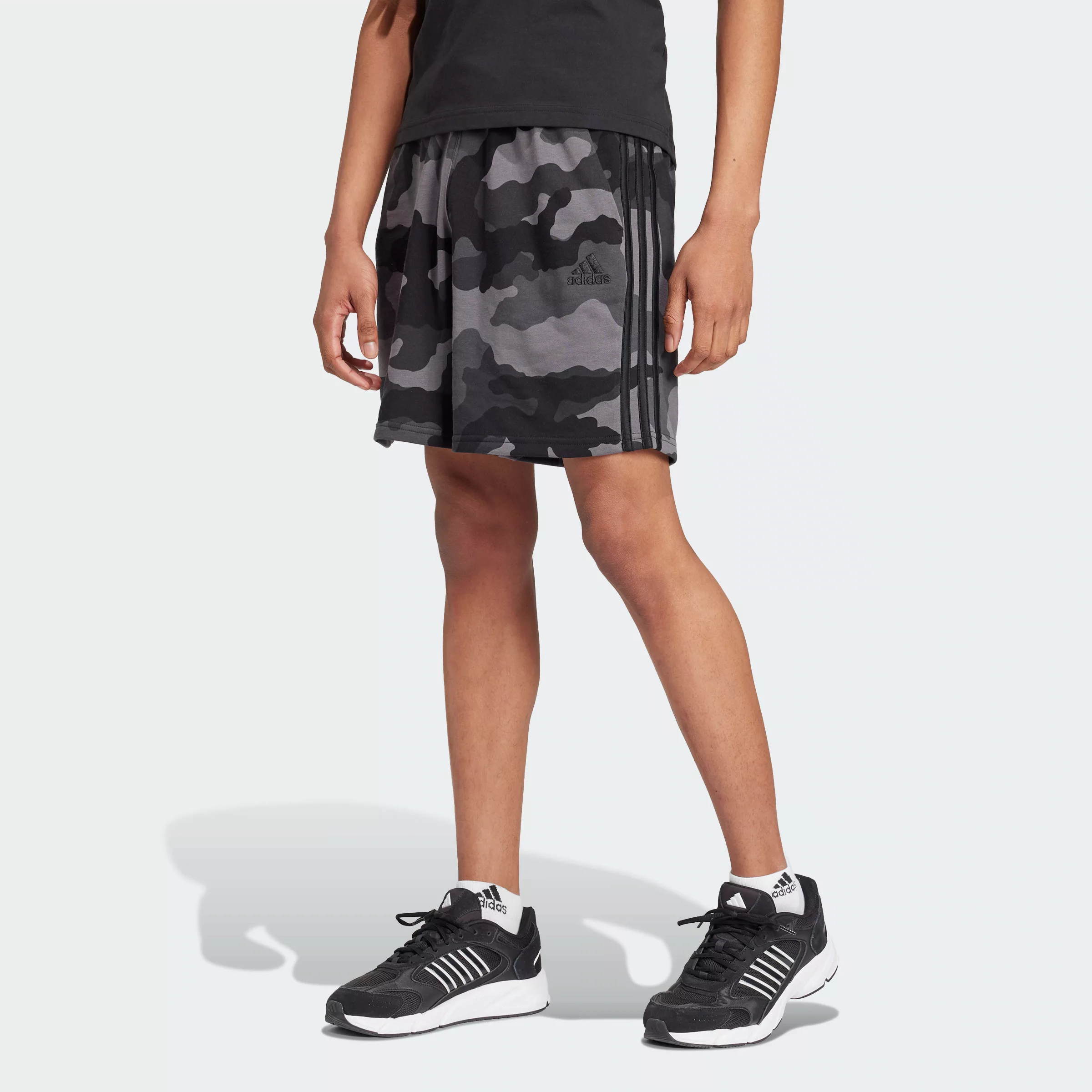 adidas Sportswear Shorts "M CAMO SHRT", (1 tlg.) günstig online kaufen