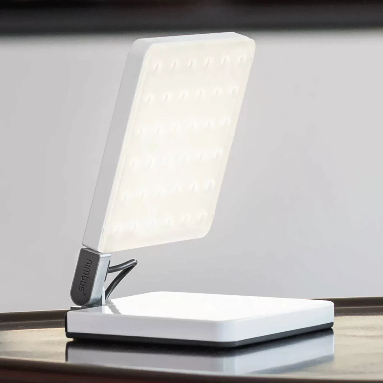 Nimbus Roxxane Fly LED-Tischlampe, weiß günstig online kaufen