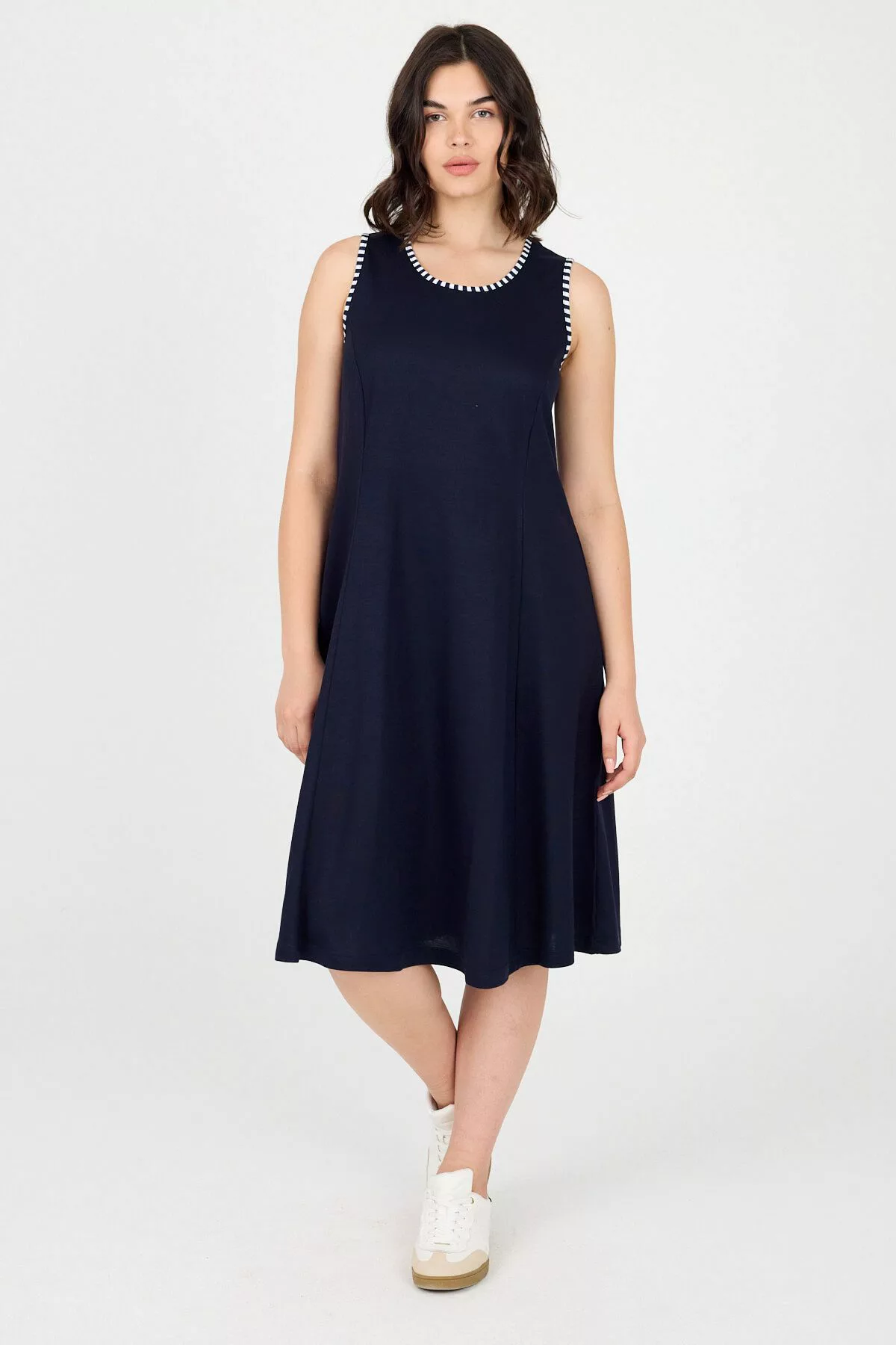 Phistan Midikleid Damenkleid aus Viskosemix – günstig online kaufen