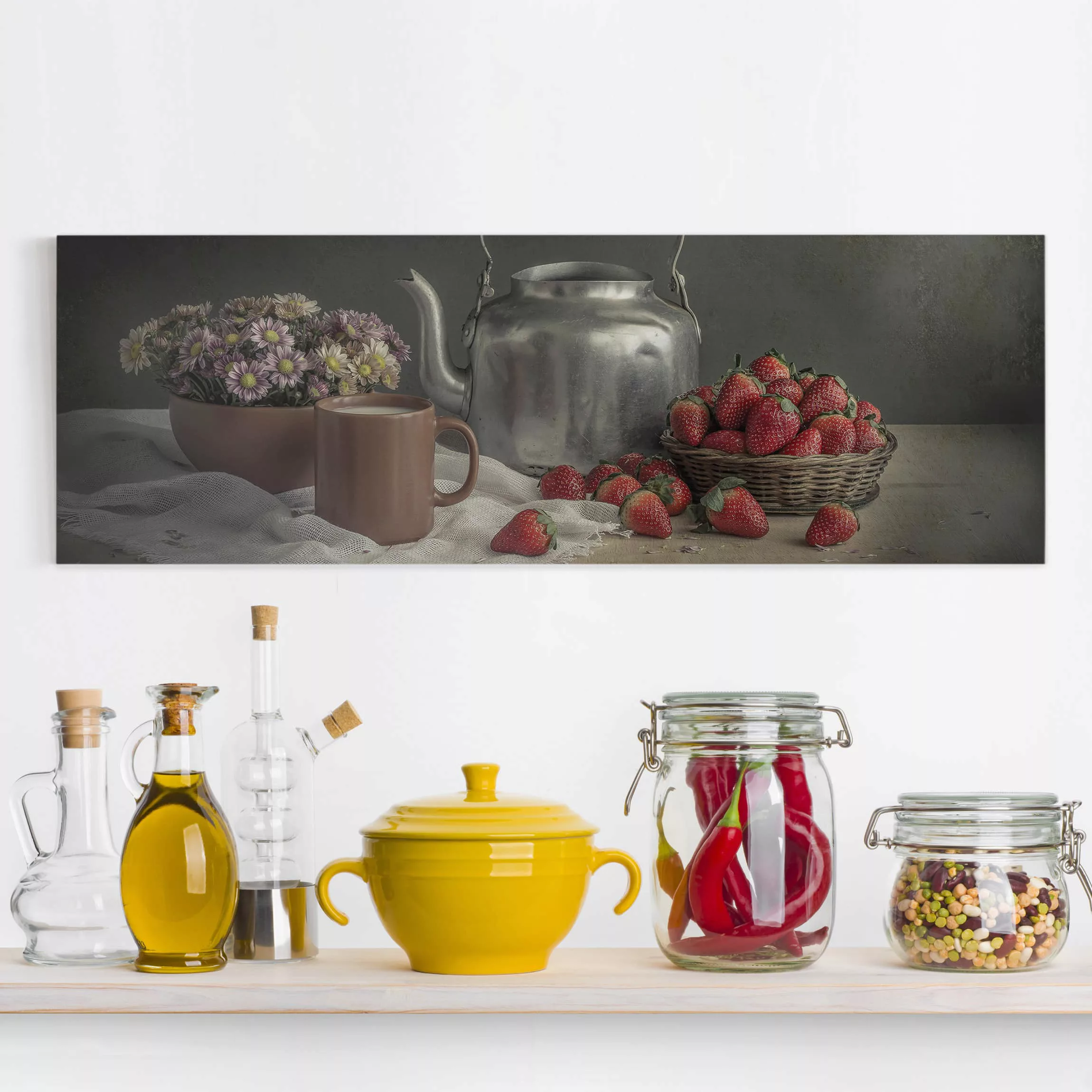 Leinwandbild Küche - Panorama Stillleben mit Erdbeeren günstig online kaufen