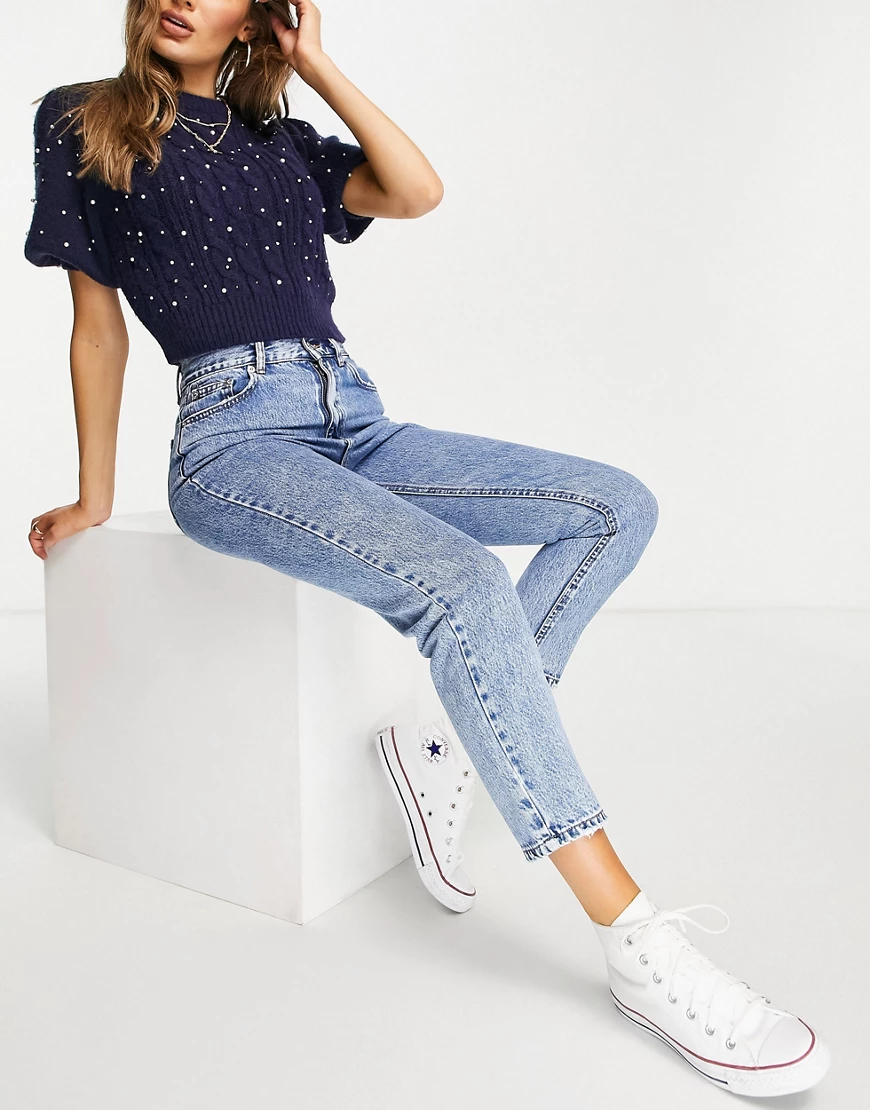Pull&Bear – Schlichte Mom-Jeans in Mittelblau günstig online kaufen