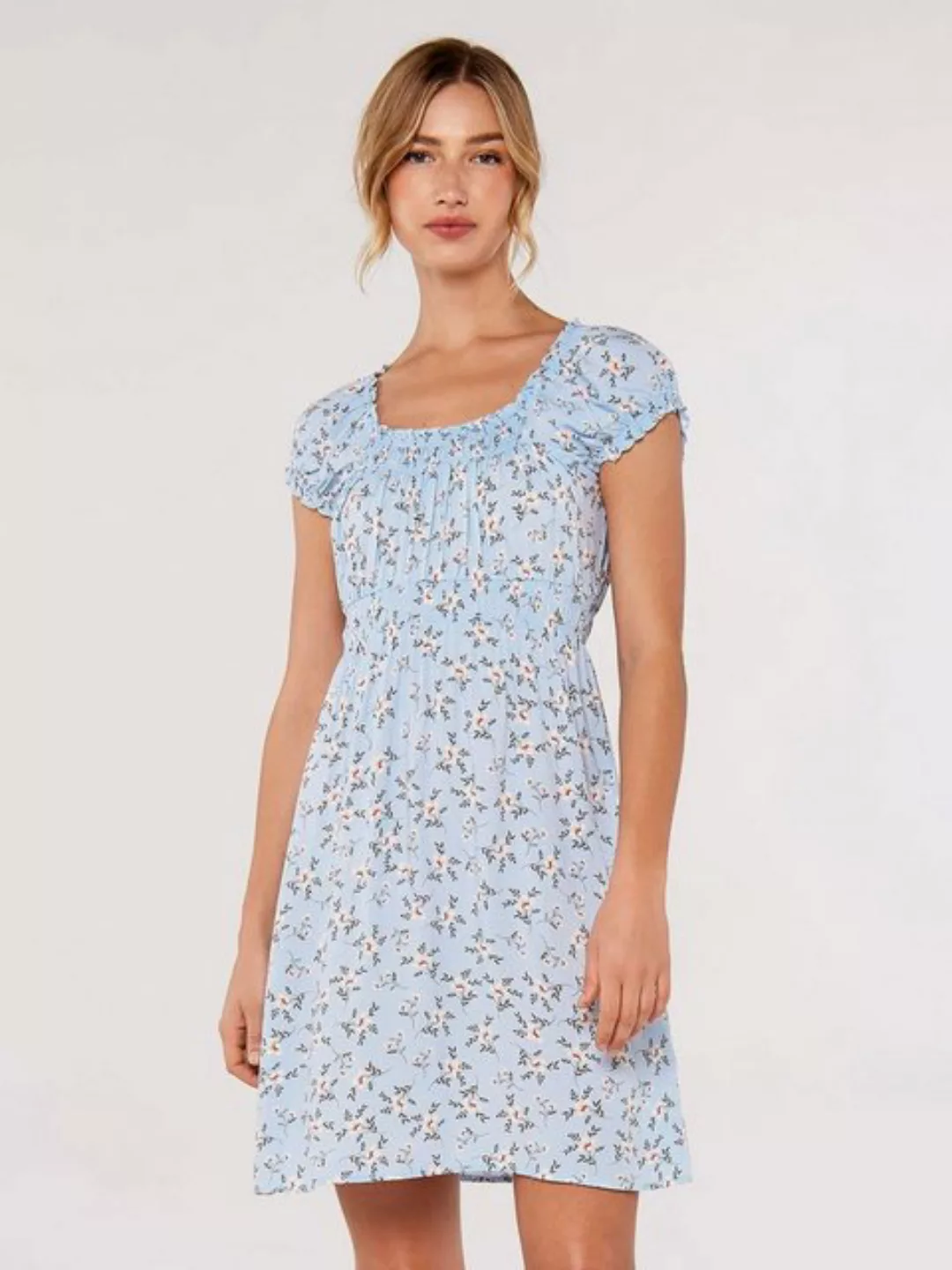 Apricot Sommerkleid geblümt, mit Rüschen günstig online kaufen