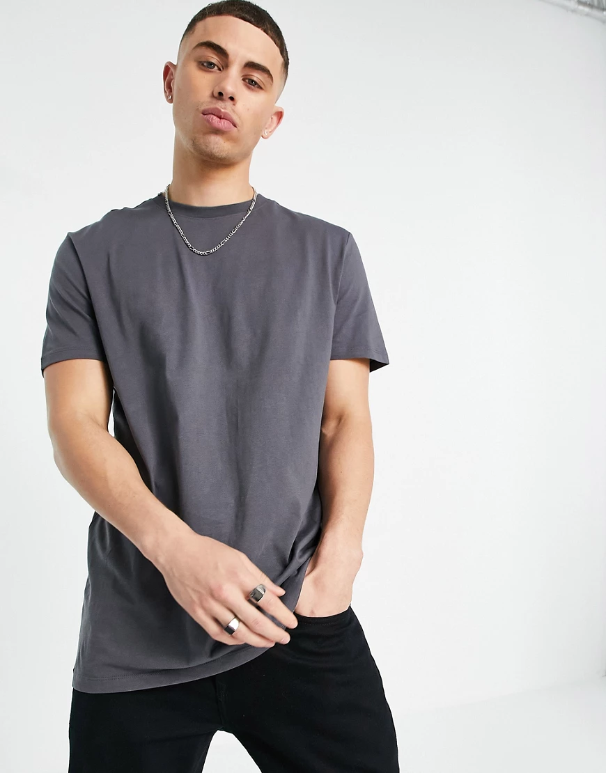 New Look – Lang geschnittenes graues T-Shirt günstig online kaufen