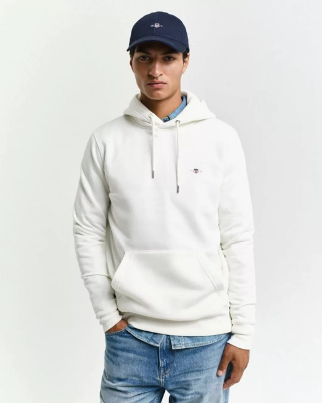 Gant Hoodie "REG SHIELD HOODIE", mit Logostickerei auf der Brust günstig online kaufen