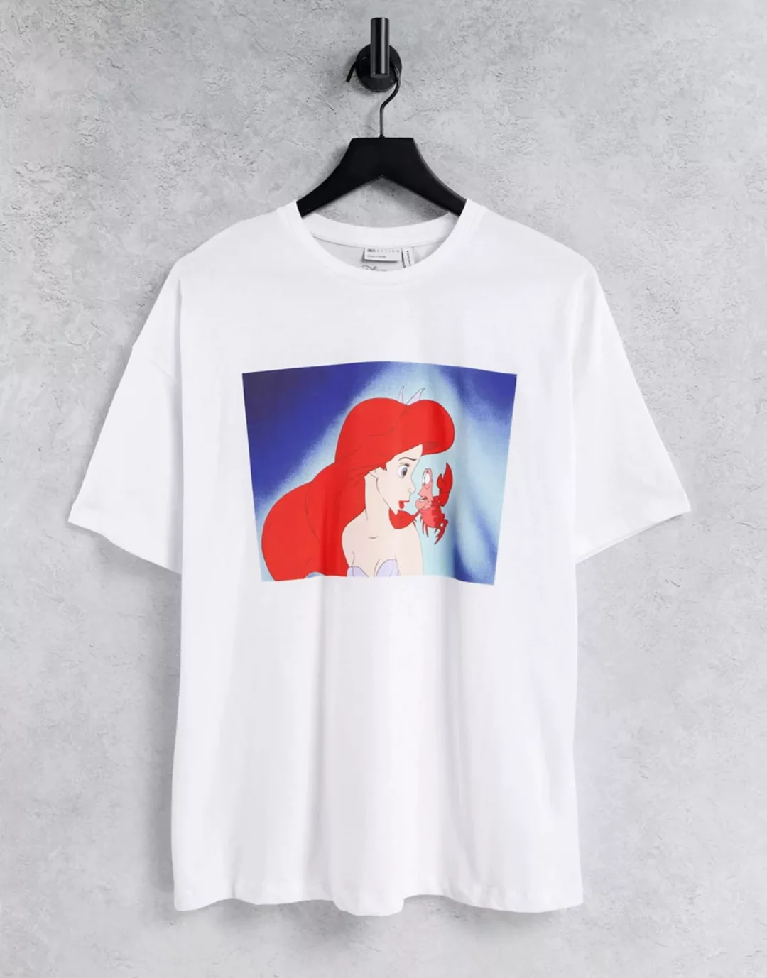ASOS DESIGN – Oversize-T-Shirt in Weiß mit 'Die Kleine Meerjungfrau'-Print günstig online kaufen