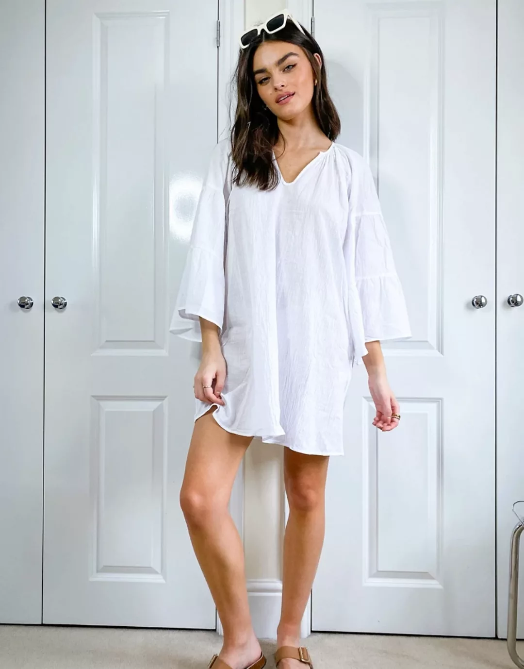 Seafolly – Strandkleid in Weiß mit gestuften Ärmeln günstig online kaufen