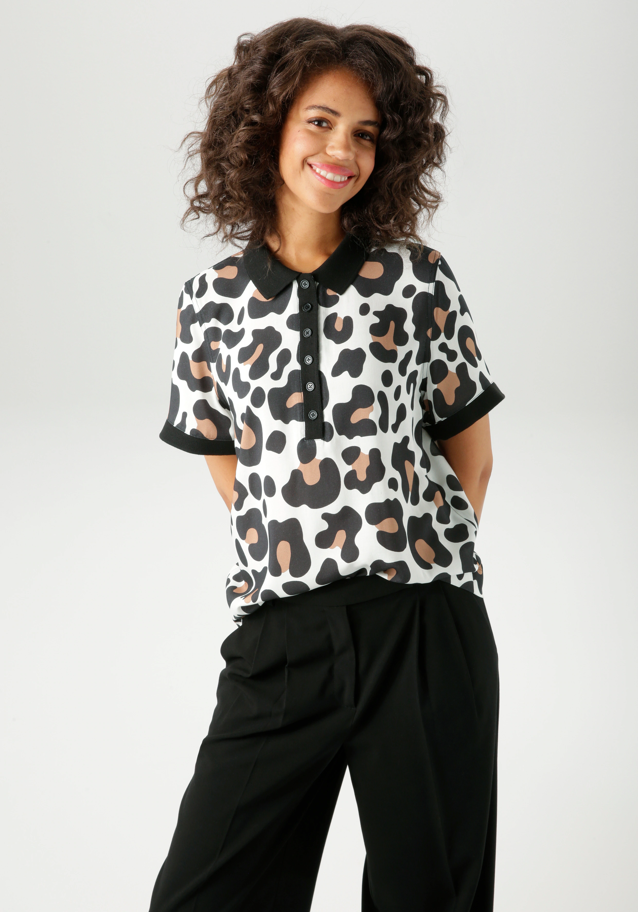 Aniston CASUAL Kurzarmbluse, im extravaganten Animal-Print- jedes Teil ein günstig online kaufen