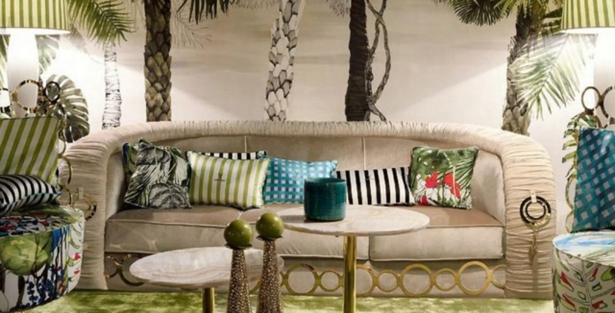 Casa Padrino Sofa Luxus Sofa mit Metall Ornamenten Beige / Gold 260 x 103 x günstig online kaufen