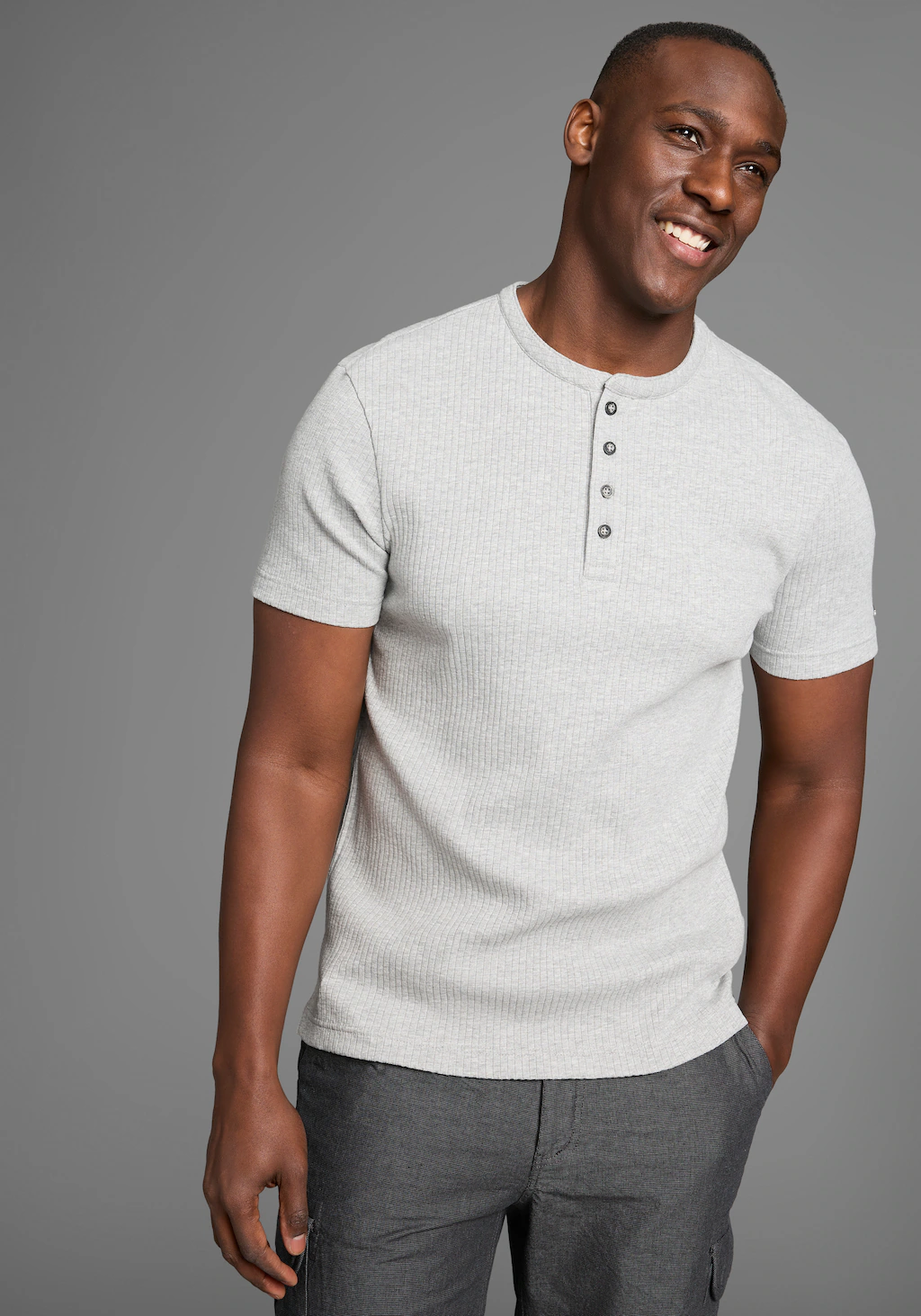 Bruno Banani Henleyshirt, in elastischer Rippenqualität günstig online kaufen