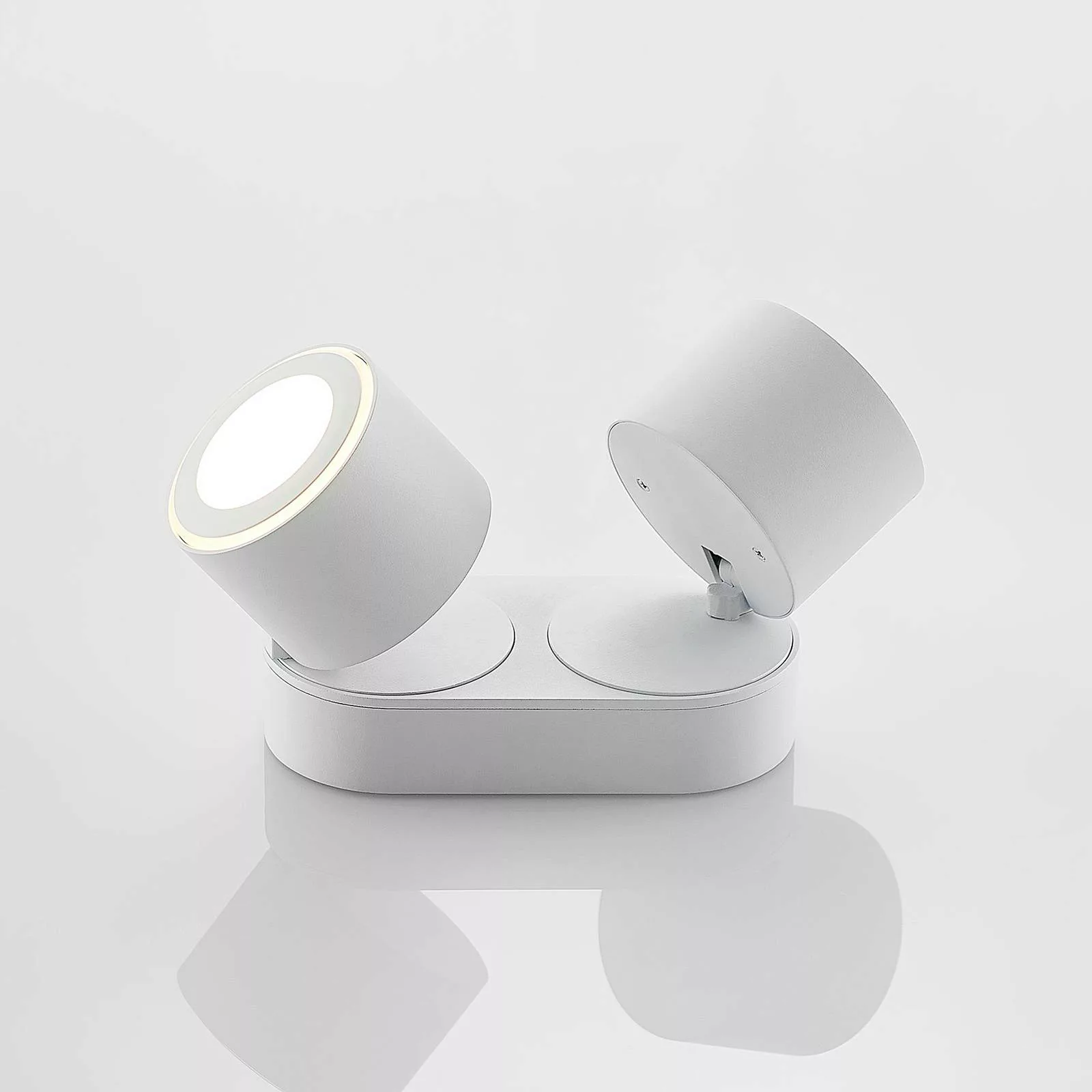 Lindby Lowie LED-Spot, zweiflammig, weiß günstig online kaufen