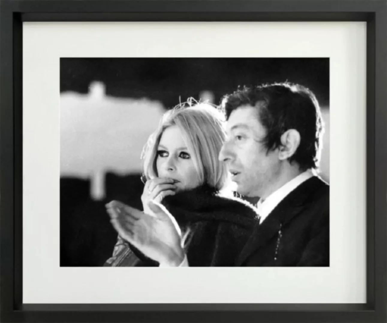 Eingerahmtes Bild Prestige - B.Bardot & S.Gainsbourg 50*60 cm weiß günstig online kaufen