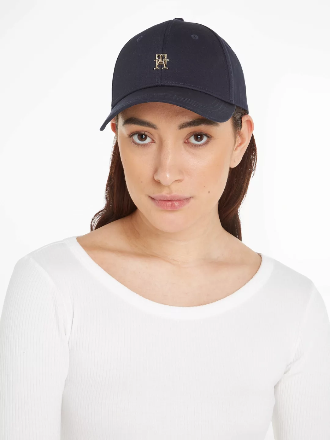 Tommy Hilfiger Baseball Cap "ESSENTIAL CHIC CAP", mit goldfarbenen Logo-Pin günstig online kaufen