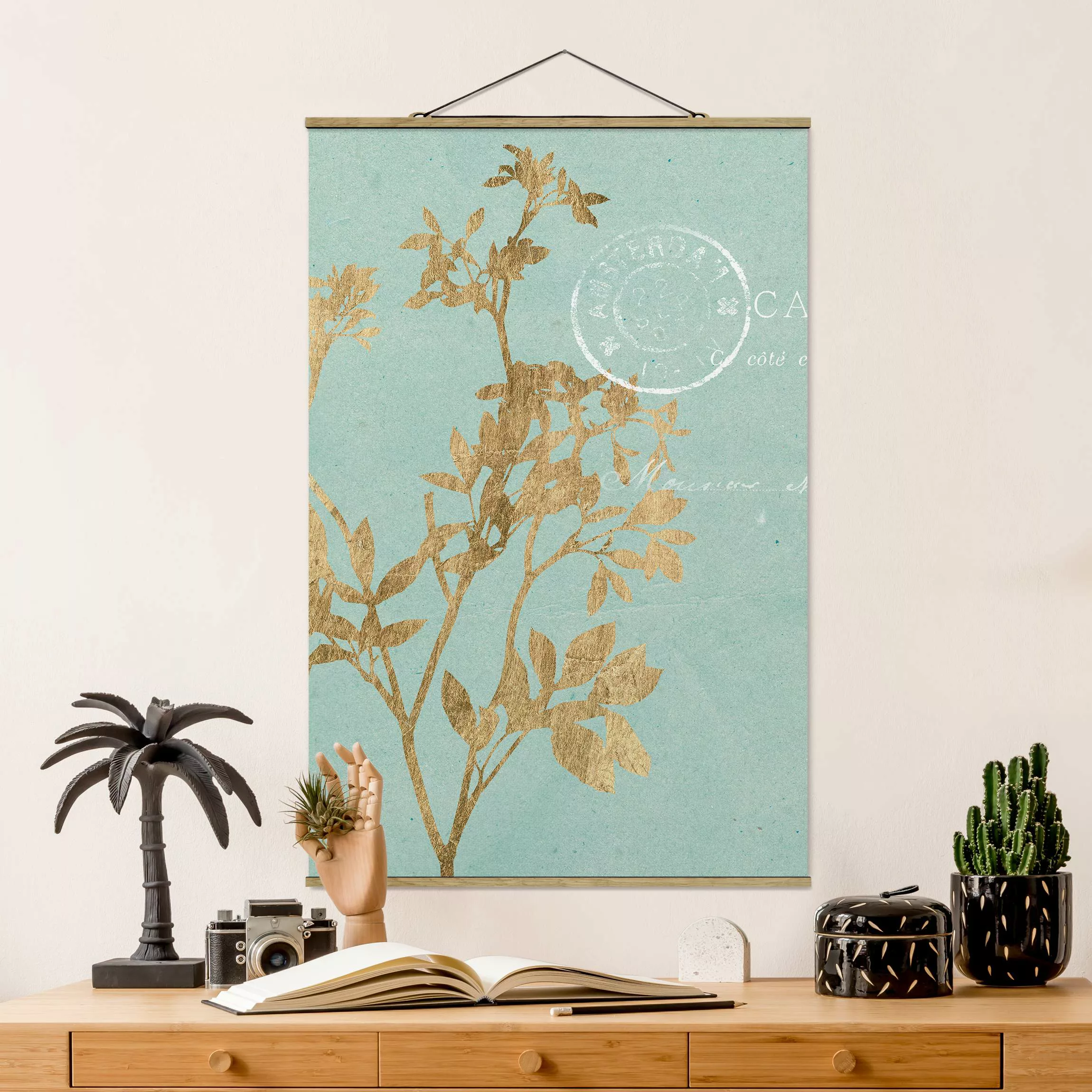 Stoffbild Blumen mit Posterleisten - Hochformat Goldene Blätter auf Turquoi günstig online kaufen