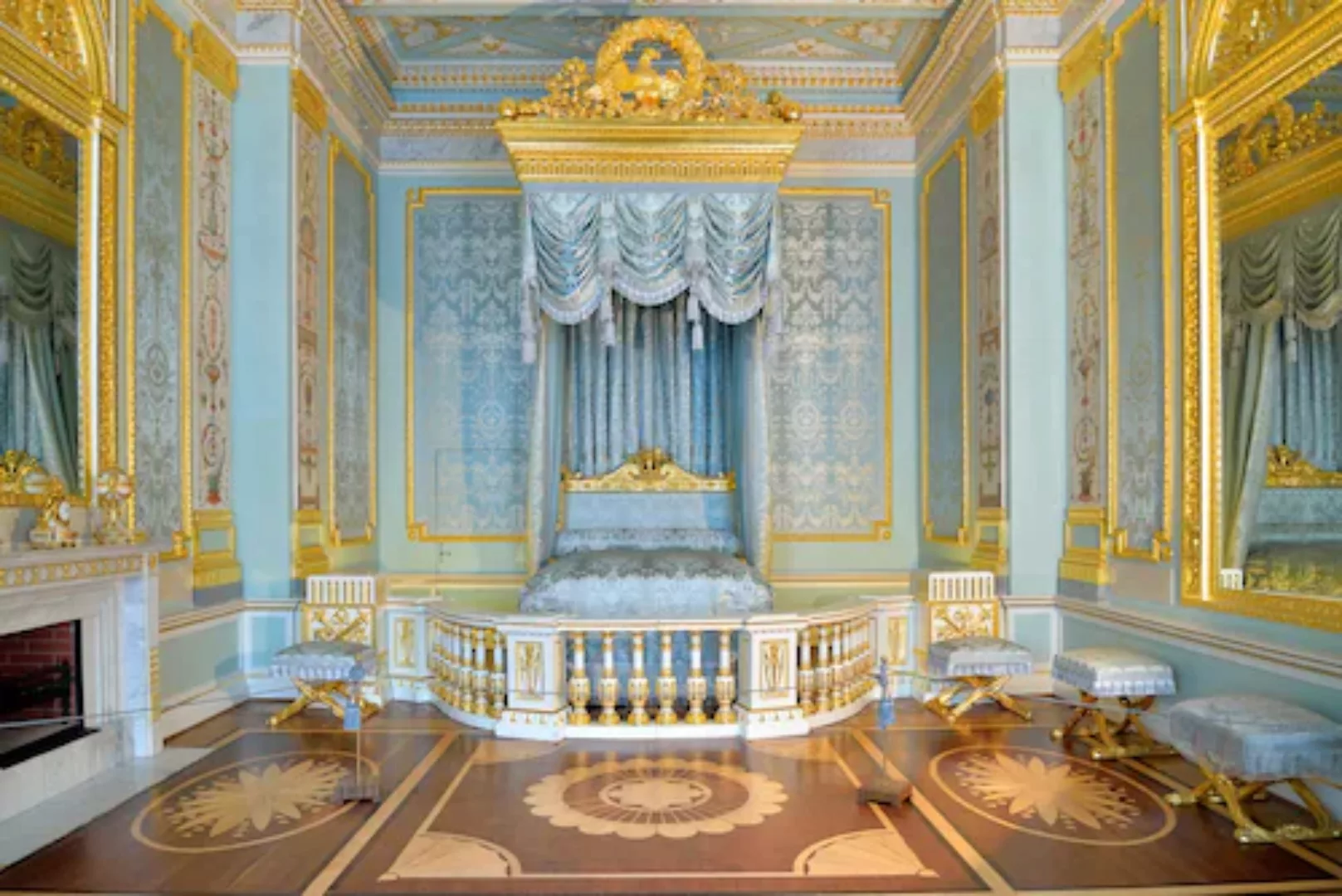 Papermoon Fototapete »Schloss Schlafzimmer« günstig online kaufen