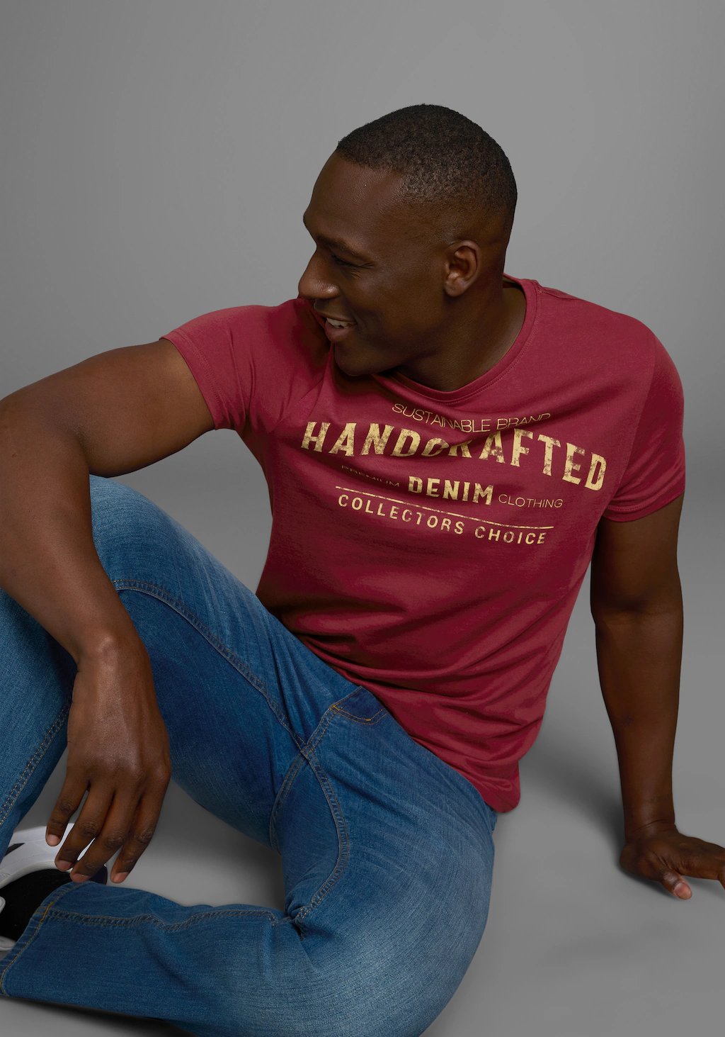 AJC T-Shirt, Kurzarm, schmale Passform, im Vintage-Design günstig online kaufen