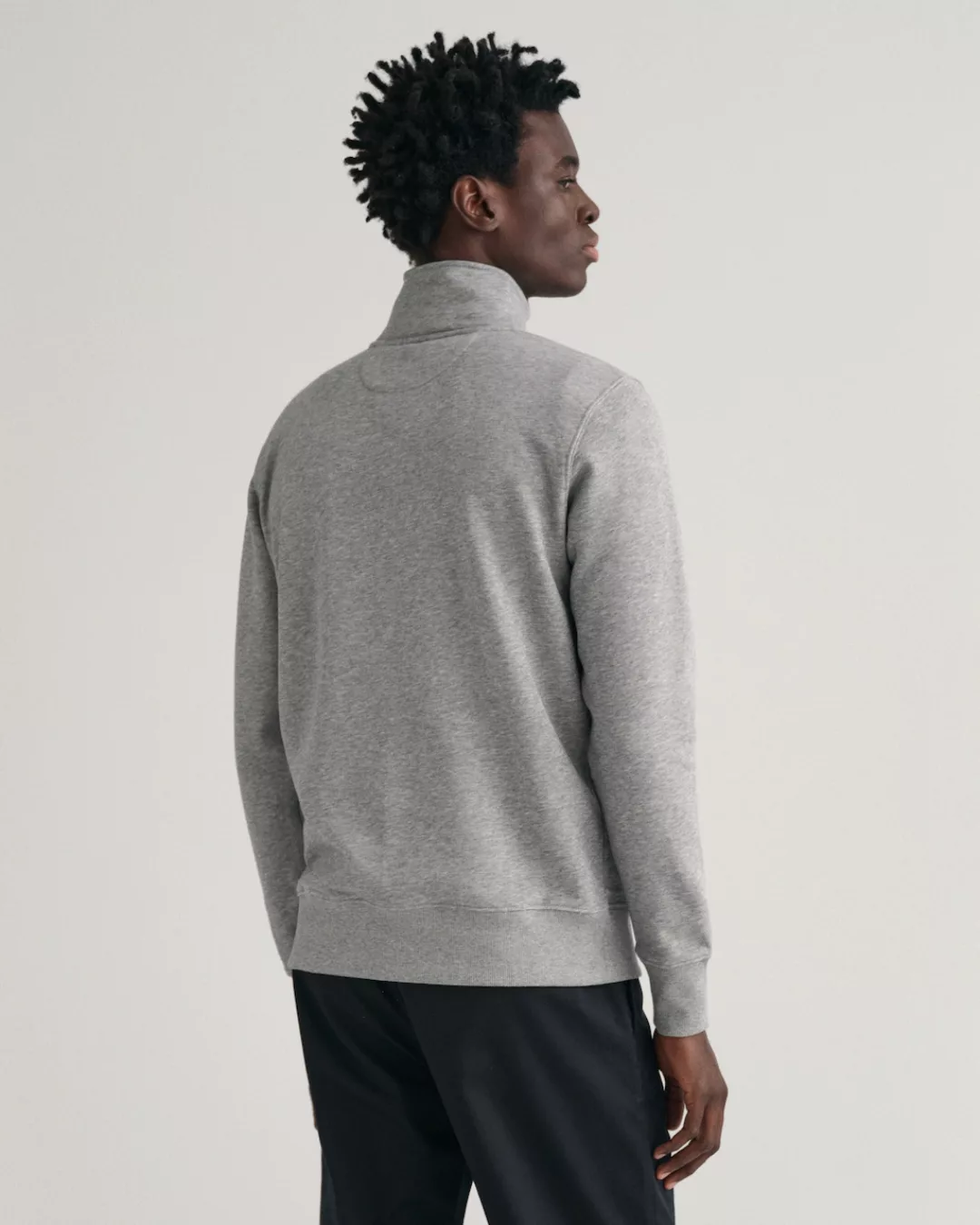 Gant Sweatshirt REG SHIELD HALF ZIP SWEAT mit Logostickerei auf der Brust günstig online kaufen