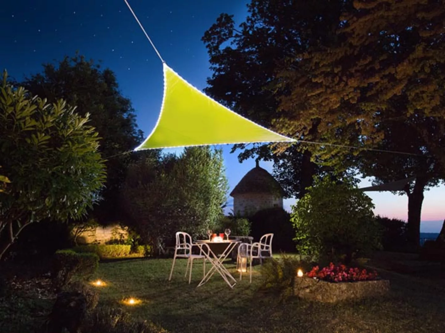 Schattentuch Solar Bordüren-leds 3,6 Meter Polyester Kalk günstig online kaufen