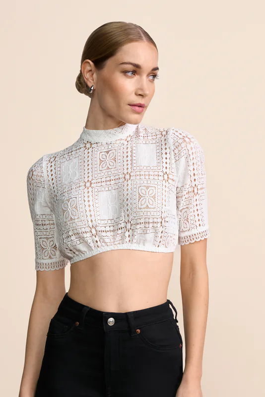 Dirndlbluse Larene günstig online kaufen