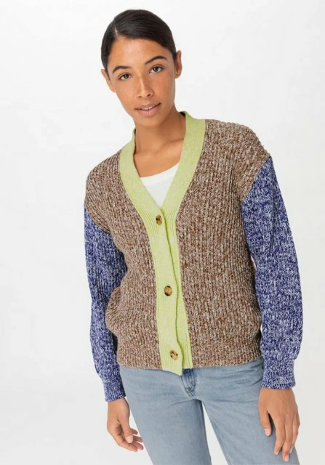 Hessnatur Strickjacke Relaxed aus reiner Bio-Baumwolle (1-tlg) günstig online kaufen