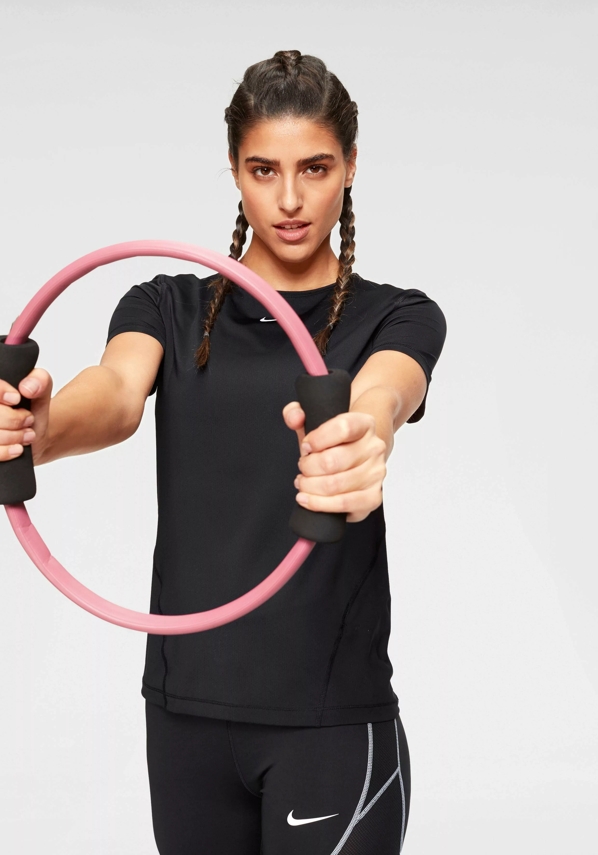 Nike Funktionsshirt "WOMEN NIKE PERFORMANCE TOP SHORTSLEEVE ALL OVER MESH", günstig online kaufen
