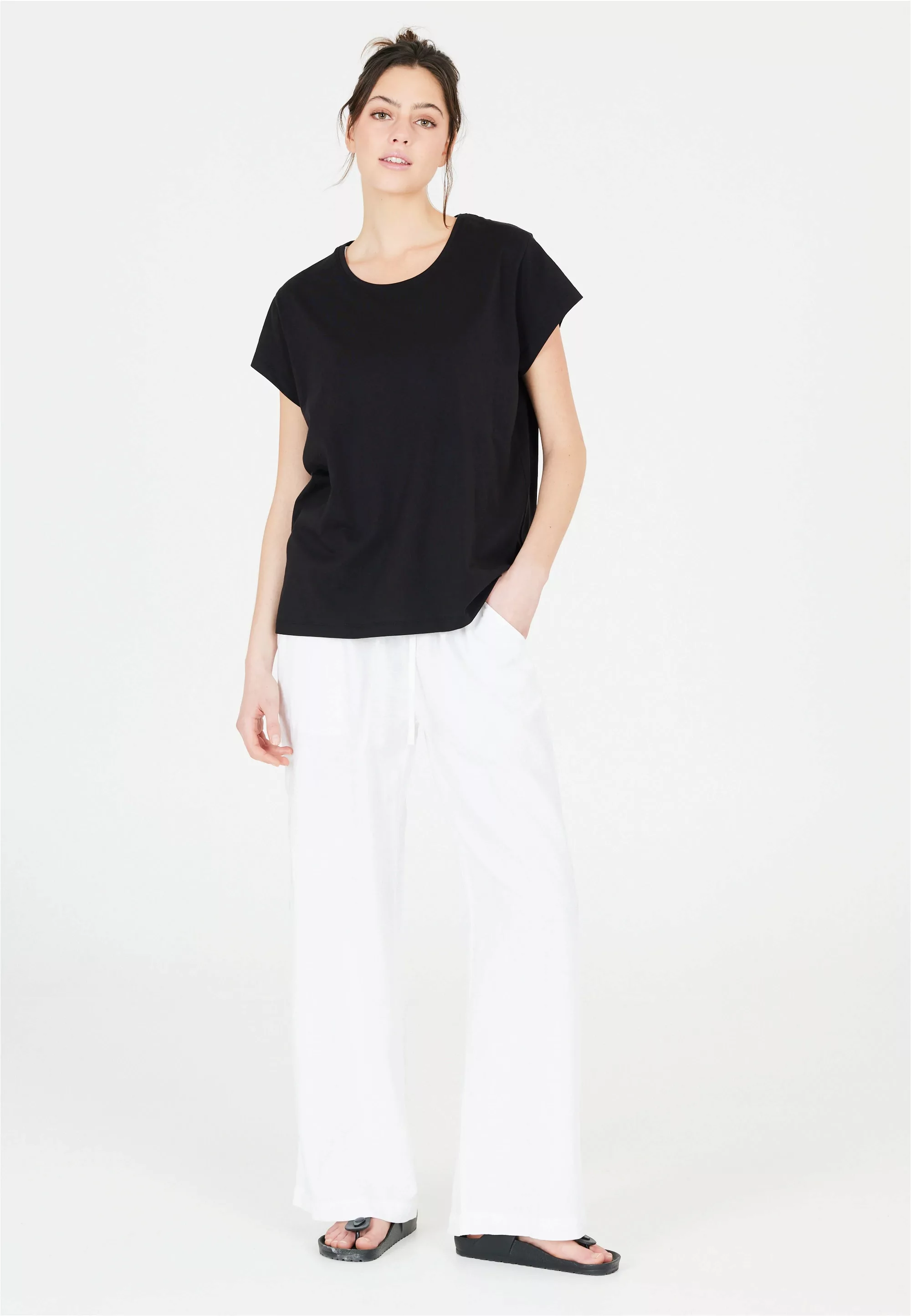 CRUZ Funktionsshirt "Highmore", im smarten Basic-Look aus reiner Baumwolle günstig online kaufen