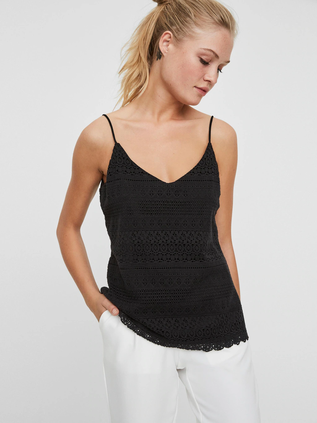 Vero Moda Spaghettitop "VMHONEY LACE SINGLET WVN" günstig online kaufen