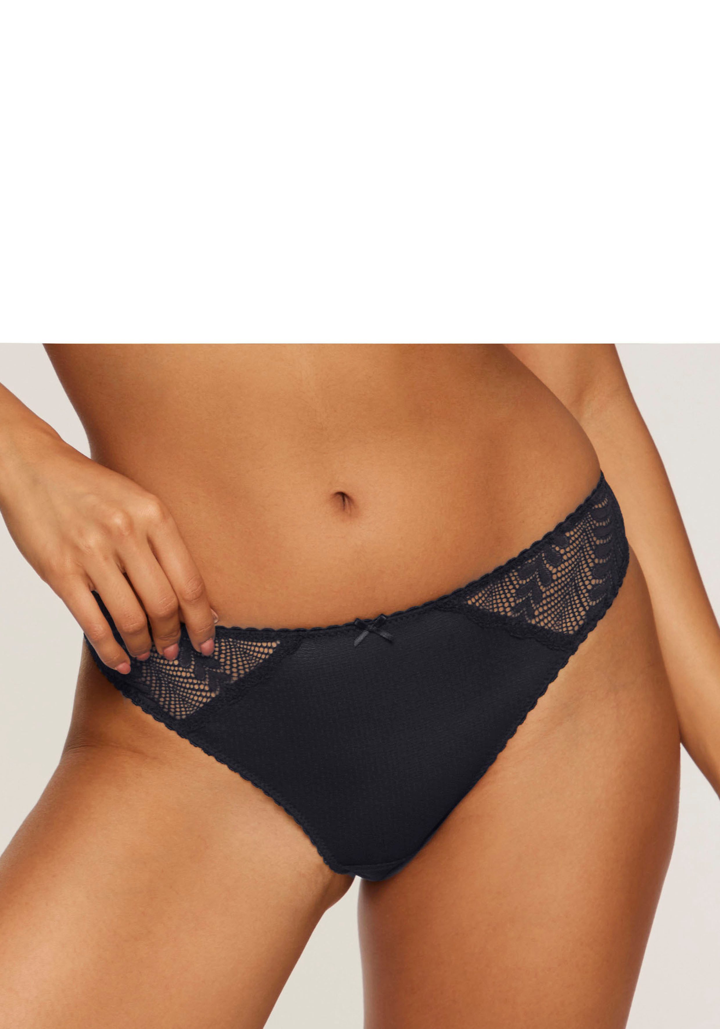 LASCANA Tanga Amira mit graphischen Spitzeneinsätzen günstig online kaufen