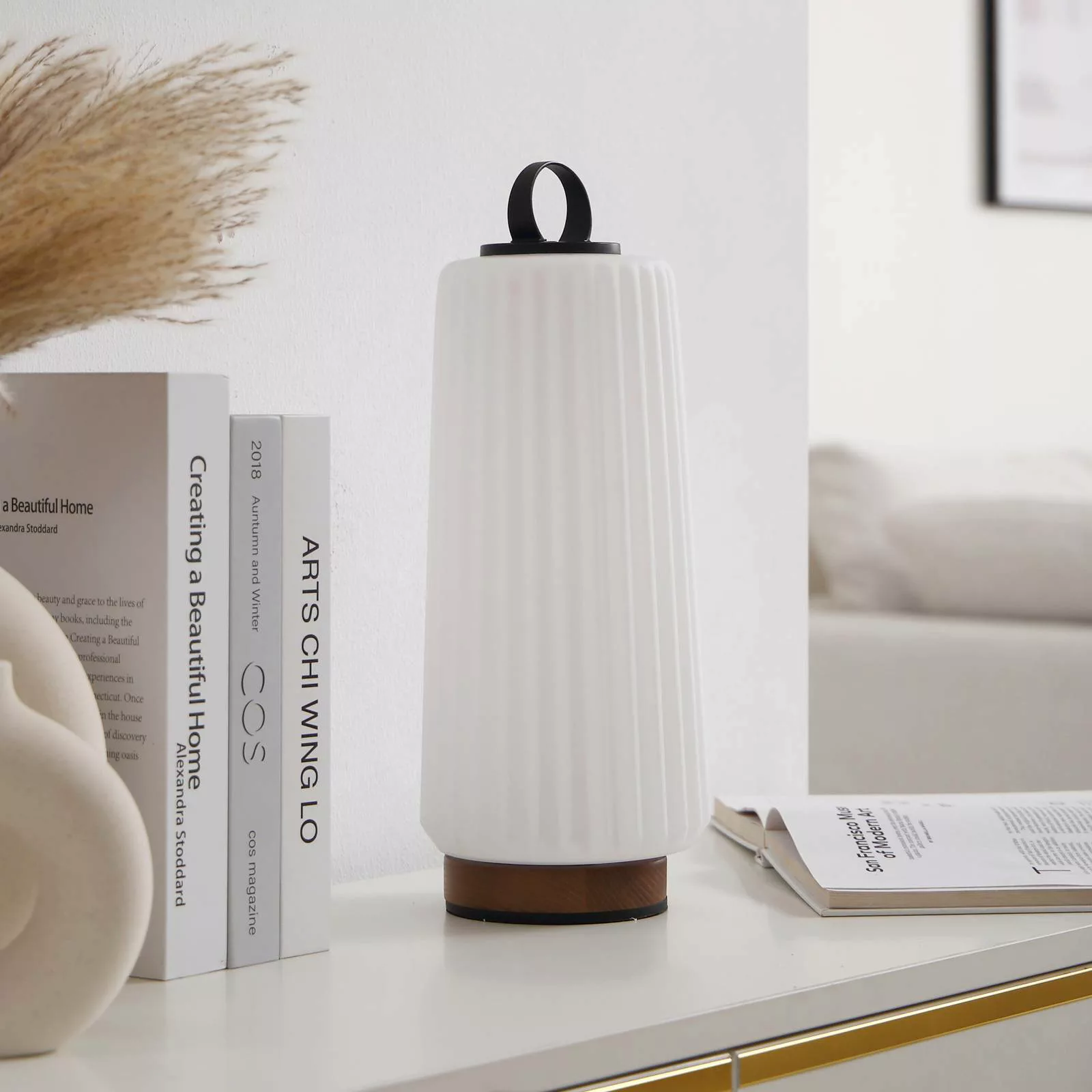 Lucande LED-Tischleuchte Liepa, weiß, Glas, Holz, dimmbar günstig online kaufen