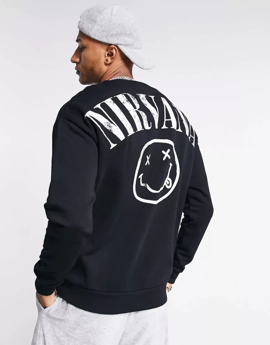 ASOS DESIGN – Oversize-Sweatshirt in Schwarz mit „Nirvana“-Print hinten günstig online kaufen