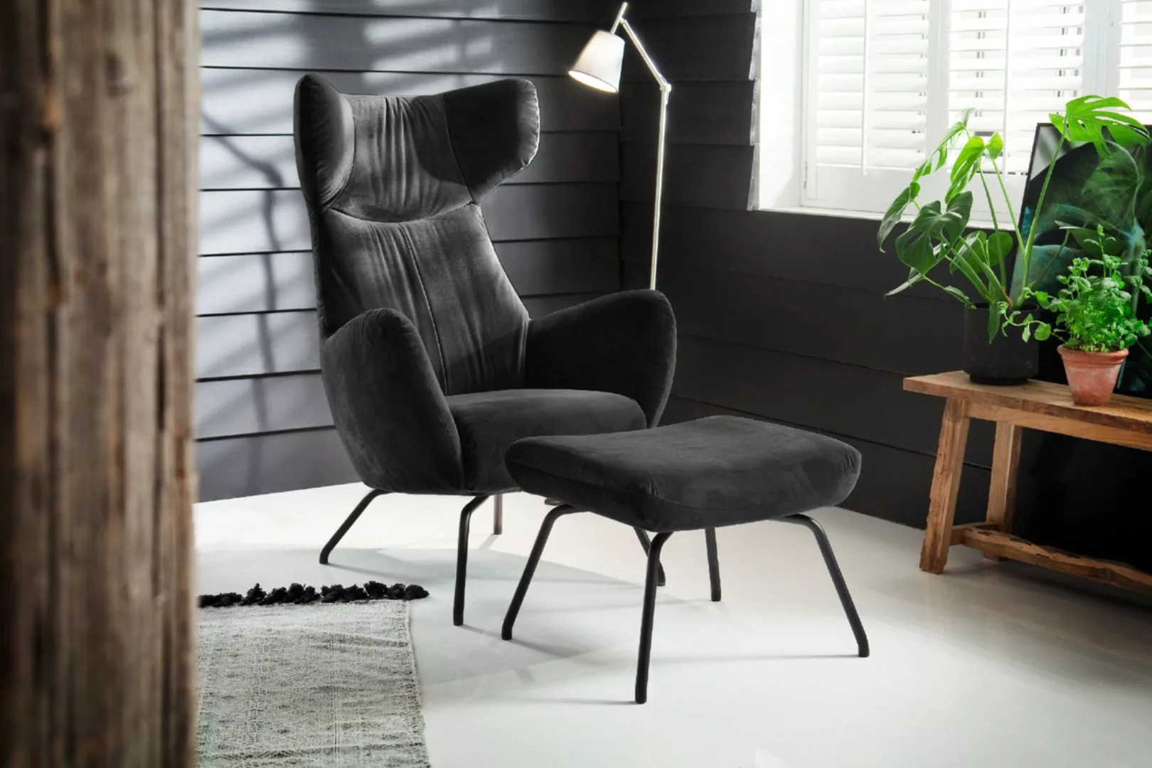 KAWOLA Sessel LOTTE Ohrensessel velvet schwarz mit Hocker günstig online kaufen