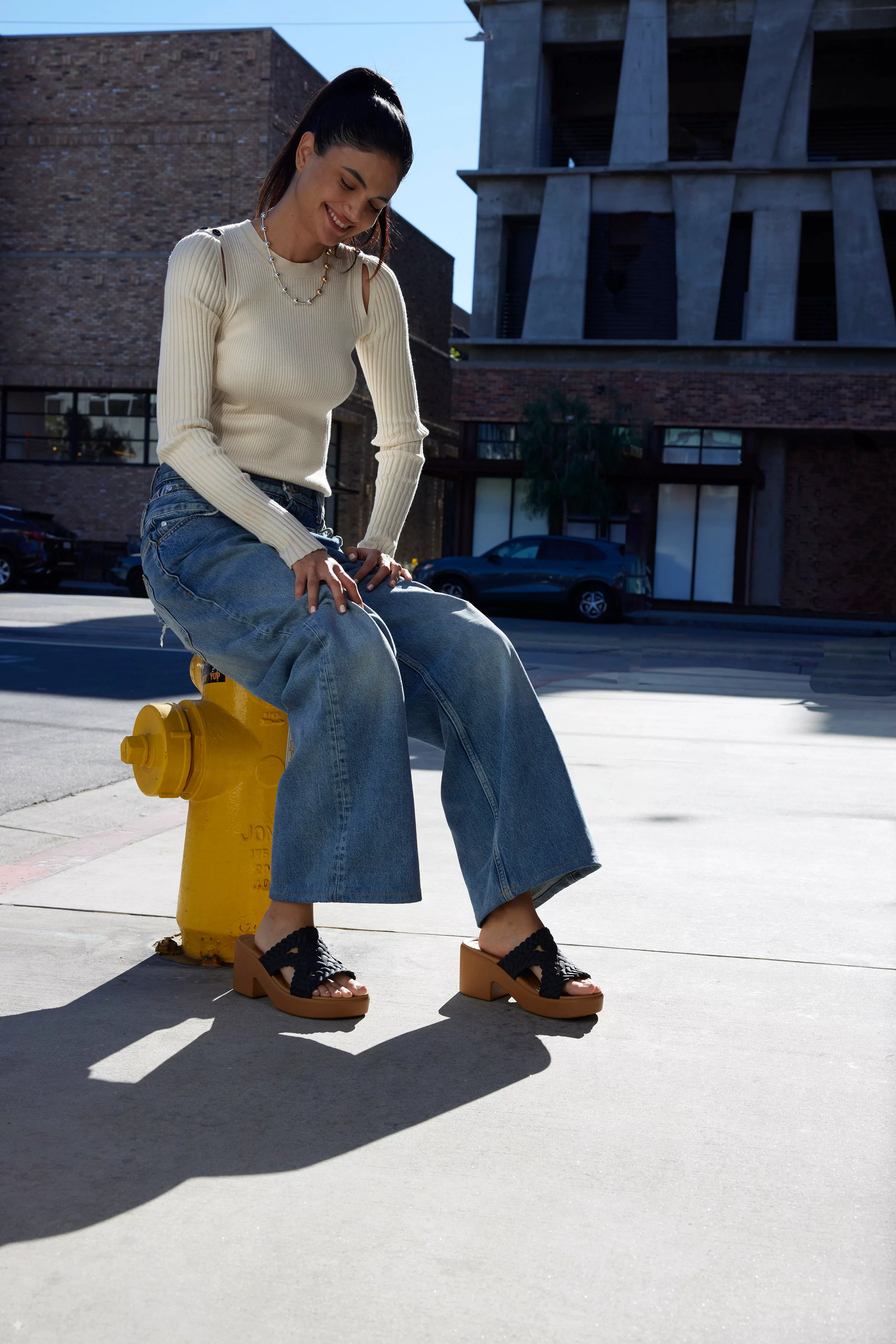 Crocs Pantolette "Brooklyn Woven Slide Heel", Sandale, Sommerschuh mit modi günstig online kaufen