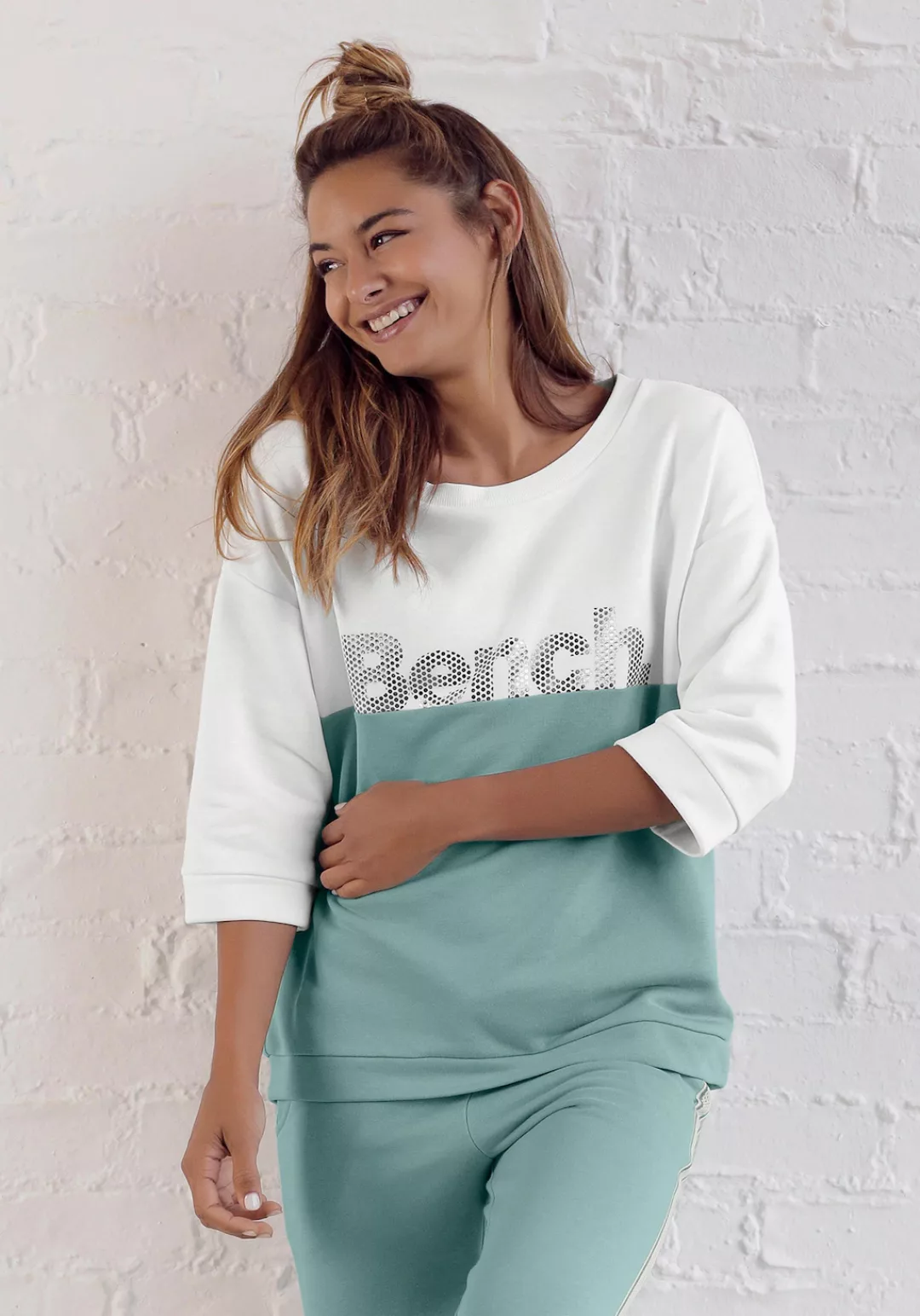 Bench. Sweatshirt, im Colorblocking Design, Loungewear, Loungeanzug günstig online kaufen